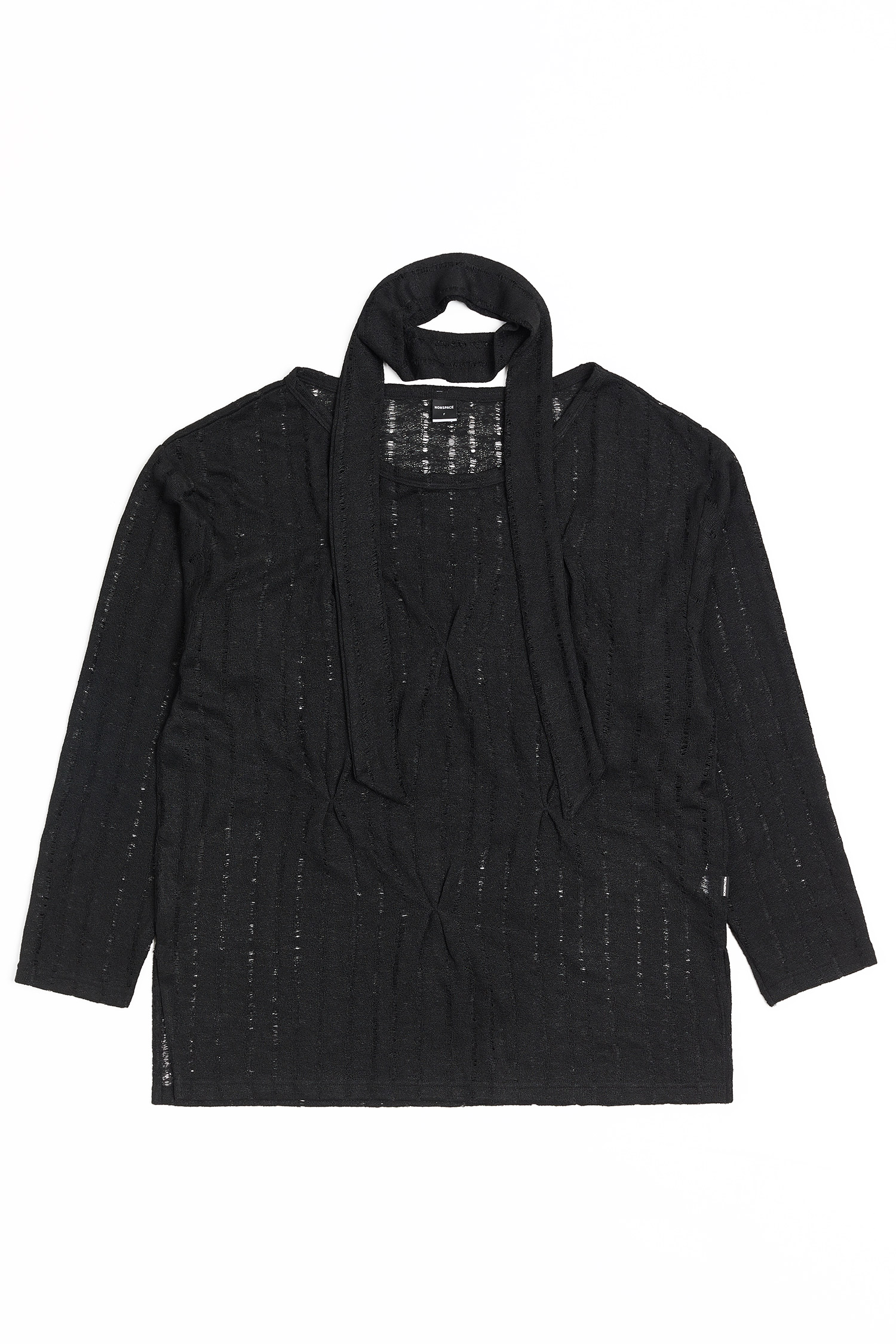 NONSPACE 簍空針織抓摺長袖上衣(附領巾)(女)