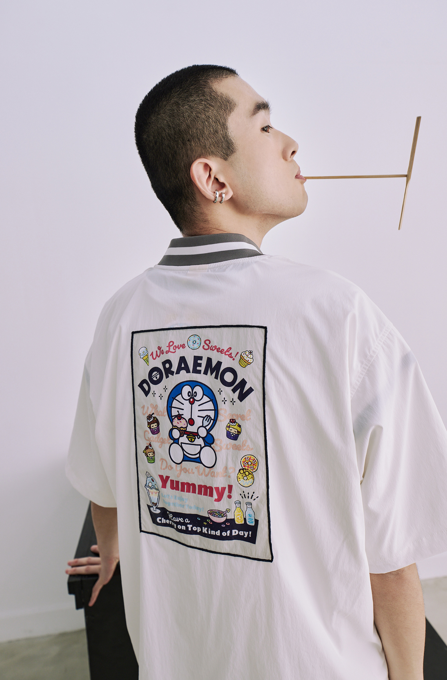 哆啦A夢 美味甜點 印花短袖襯衫