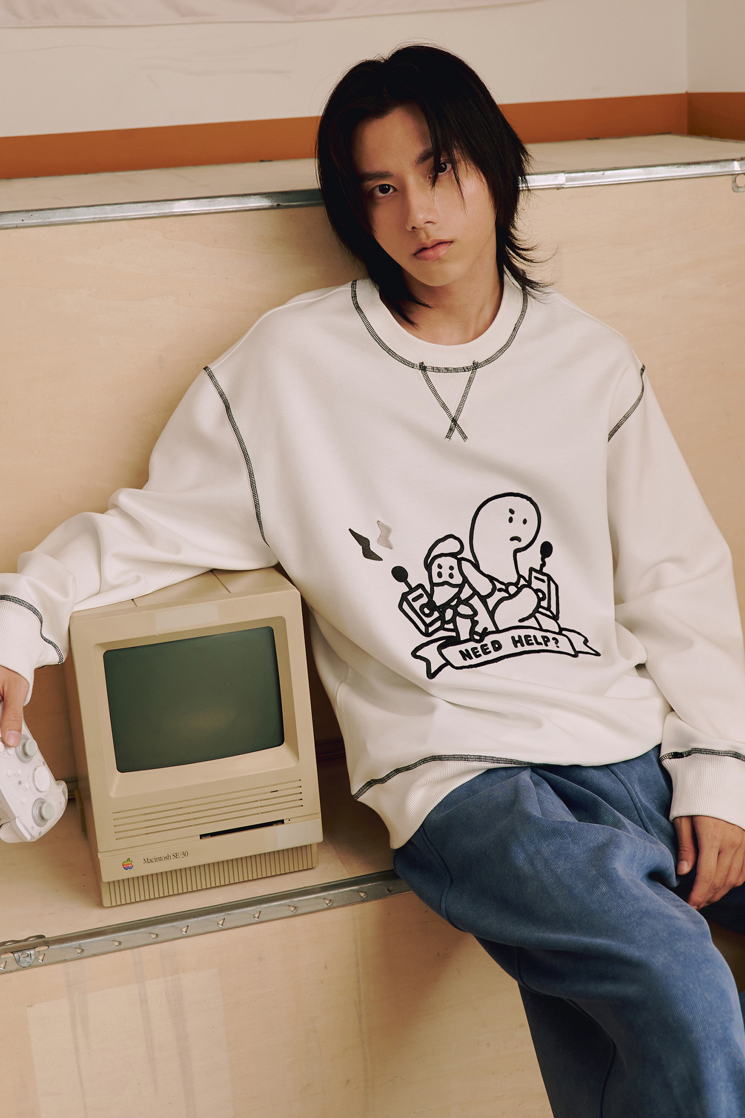 JOGUMAN 繡花爬線長袖上衣