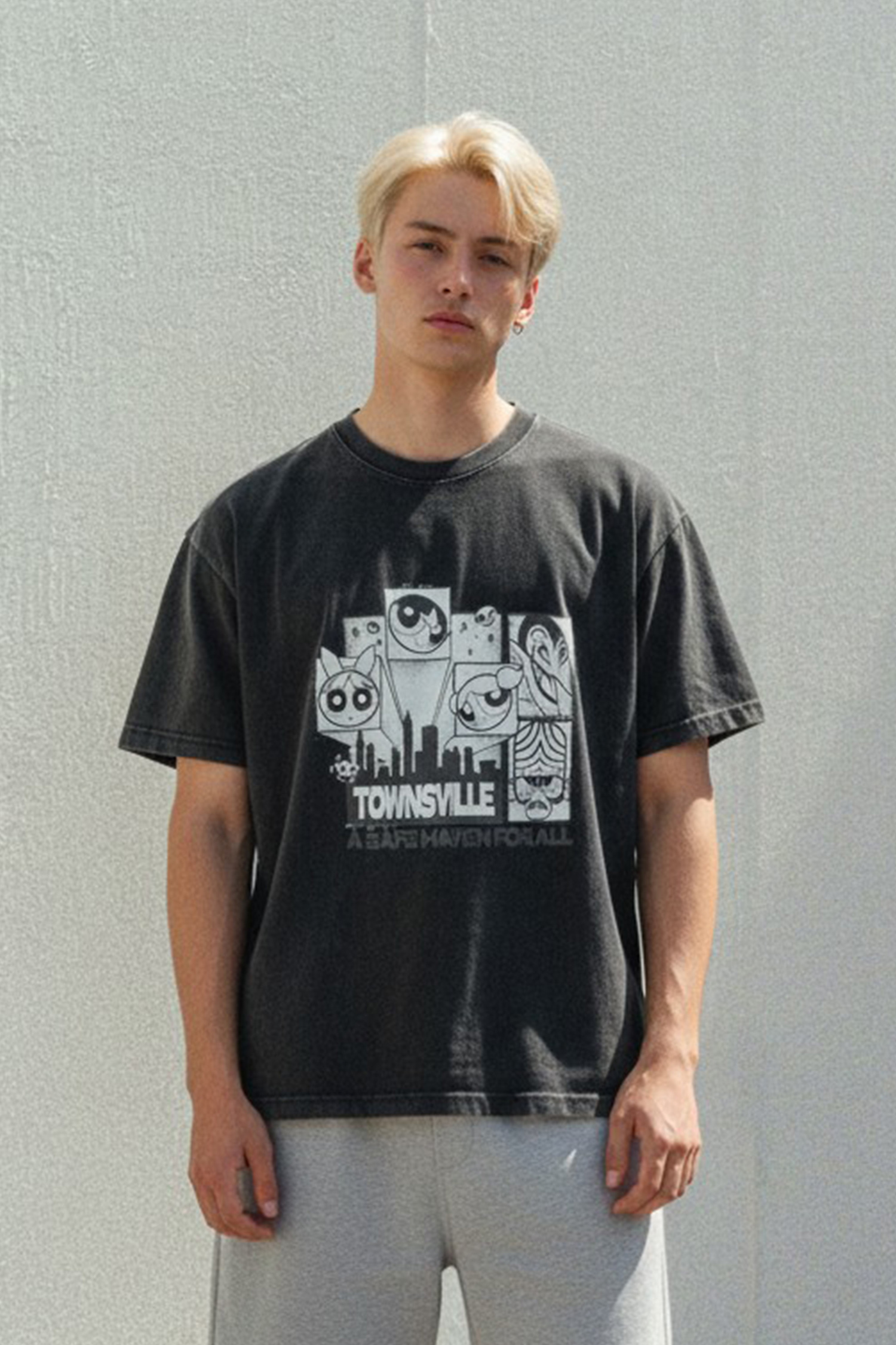 飛天小女警 水洗黑白印花短袖上衣