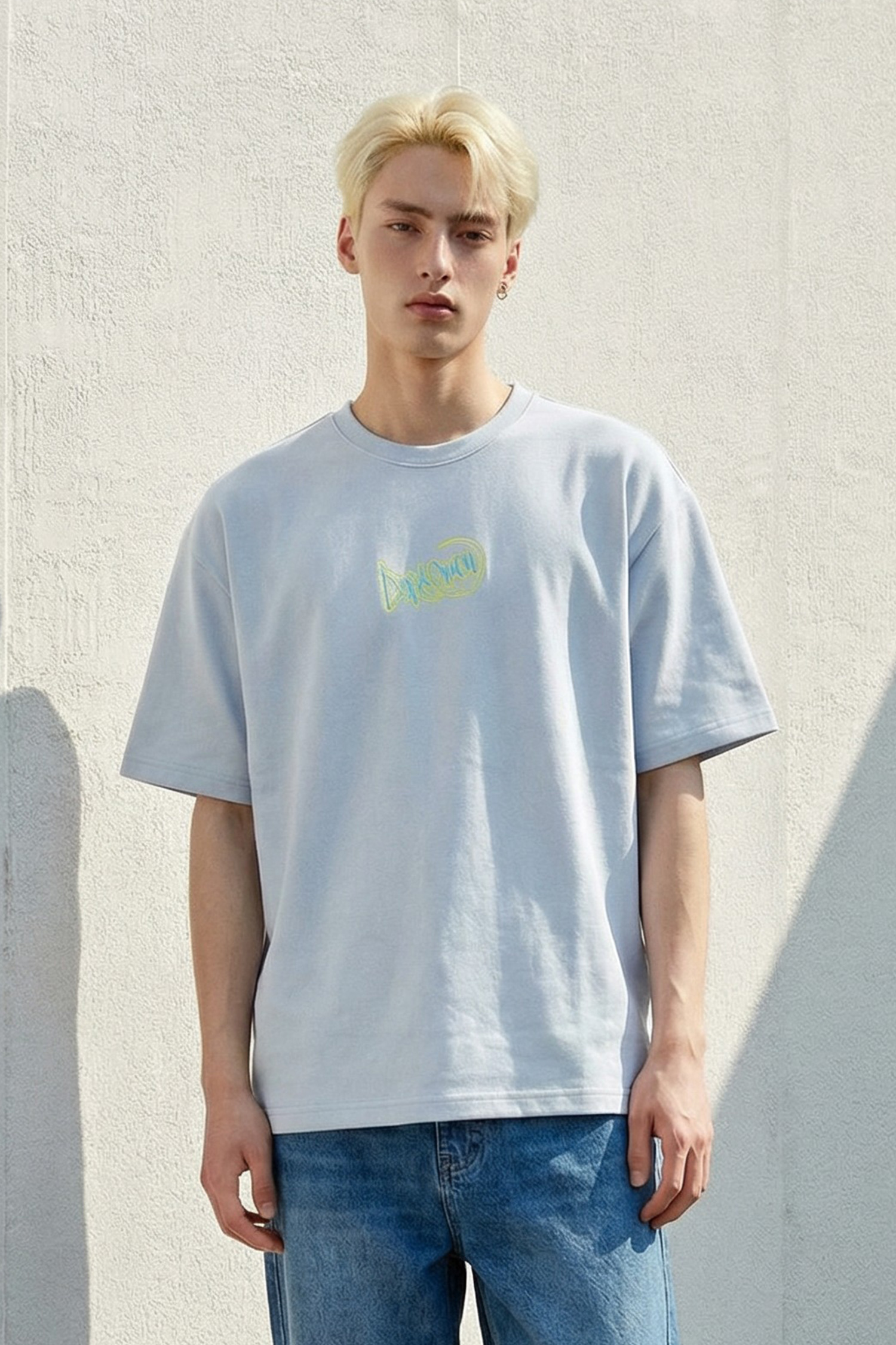 哆啦A夢 街頭滑板 麂皮短袖上衣