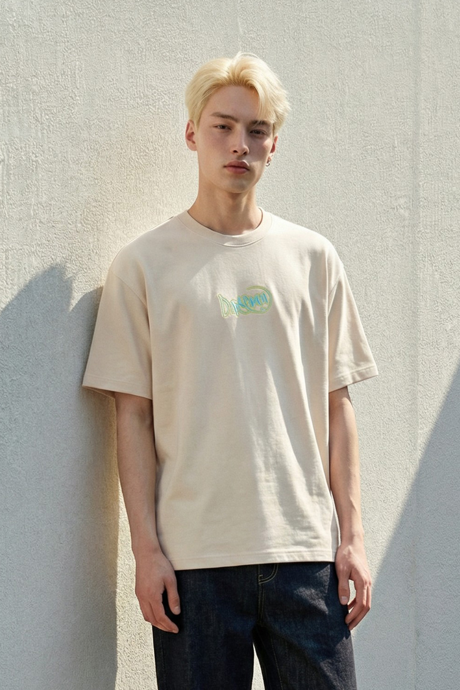 哆啦A夢 街頭滑板 麂皮短袖上衣