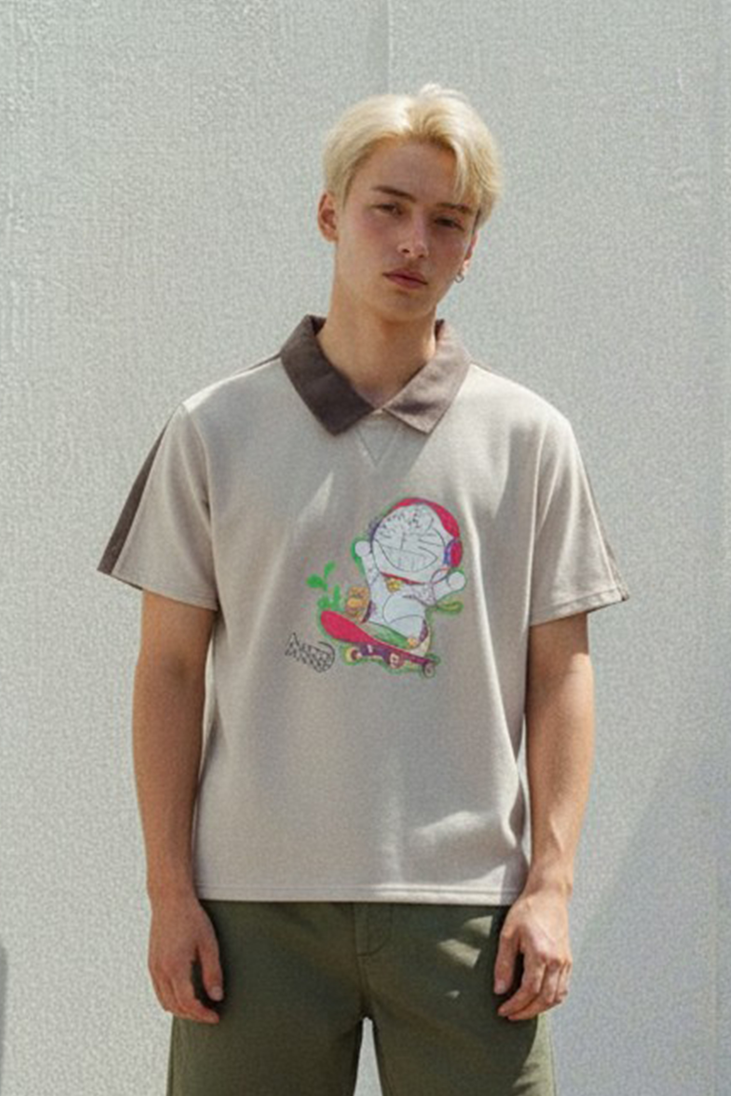 哆啦A夢 街頭滑板 翻領麂皮短袖上衣