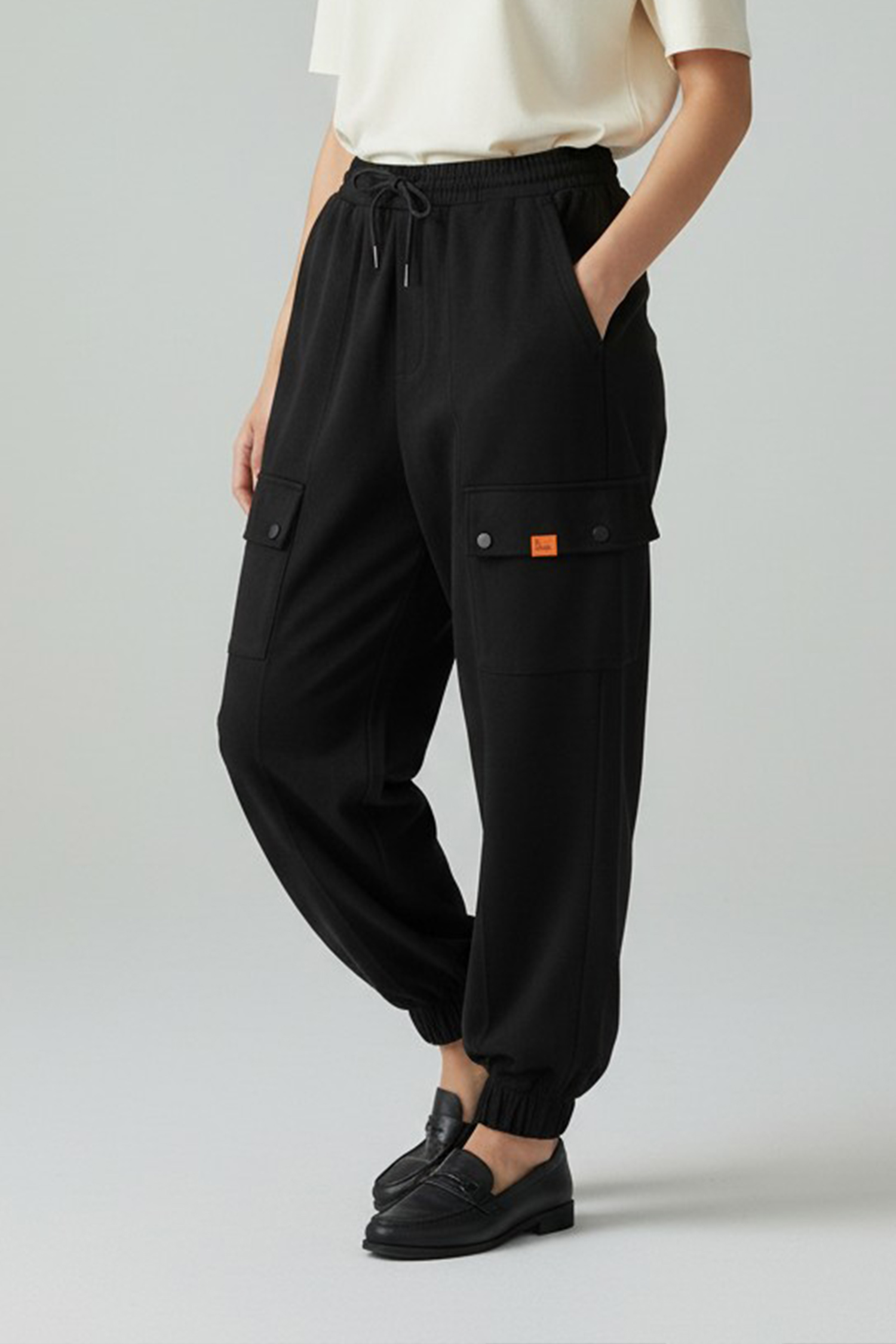 ALL WEARS 麂皮縮口長褲