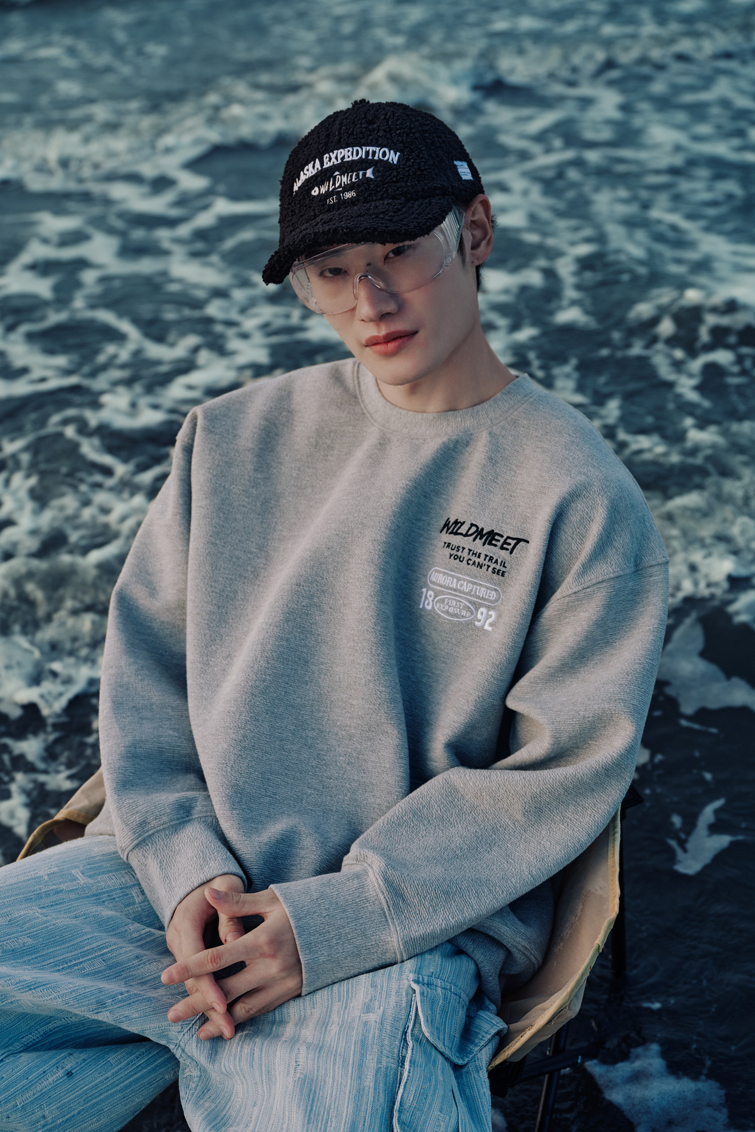 極光刺繡 空氣層長袖上衣