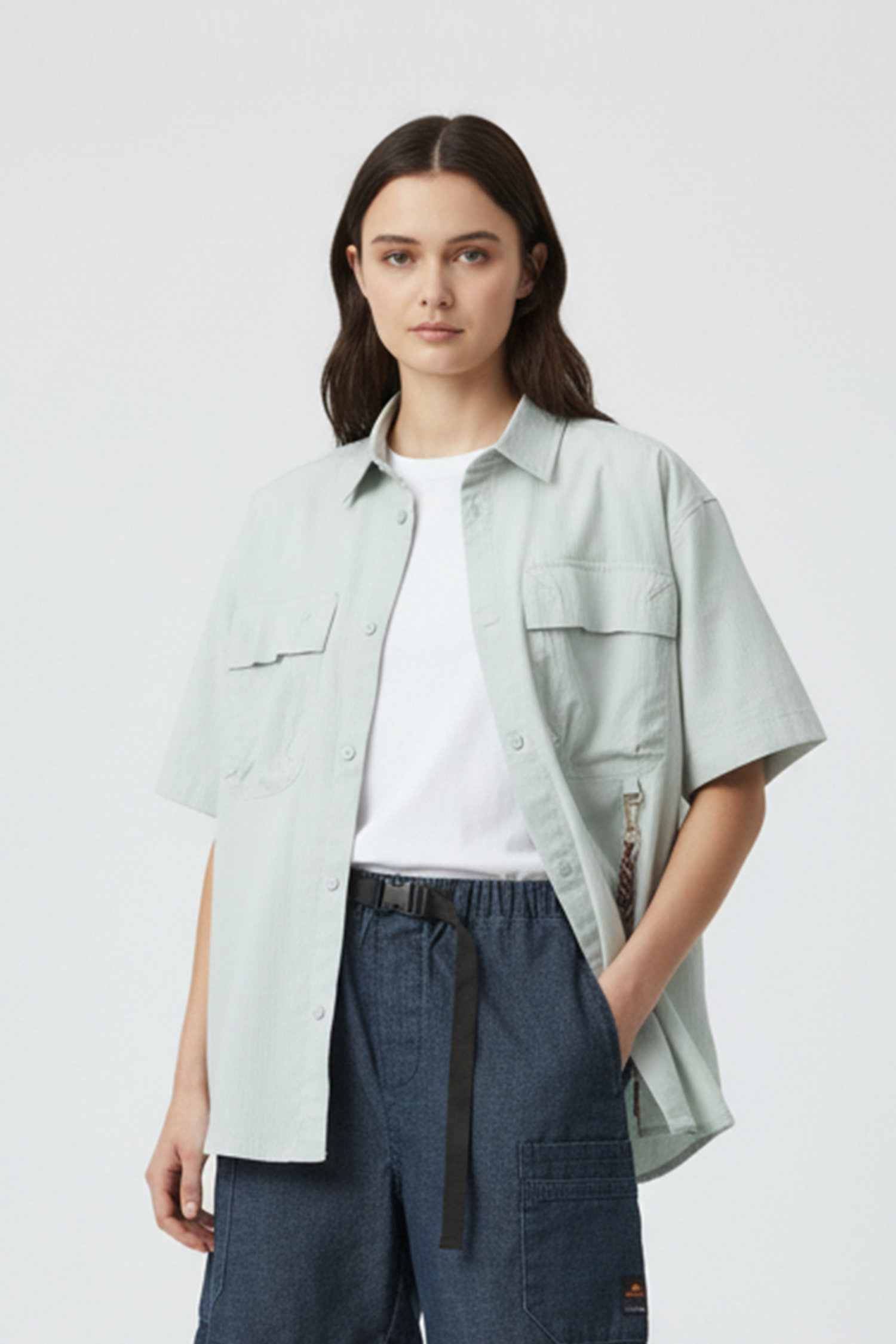 質感織紋 輕量貼袋短袖襯衫