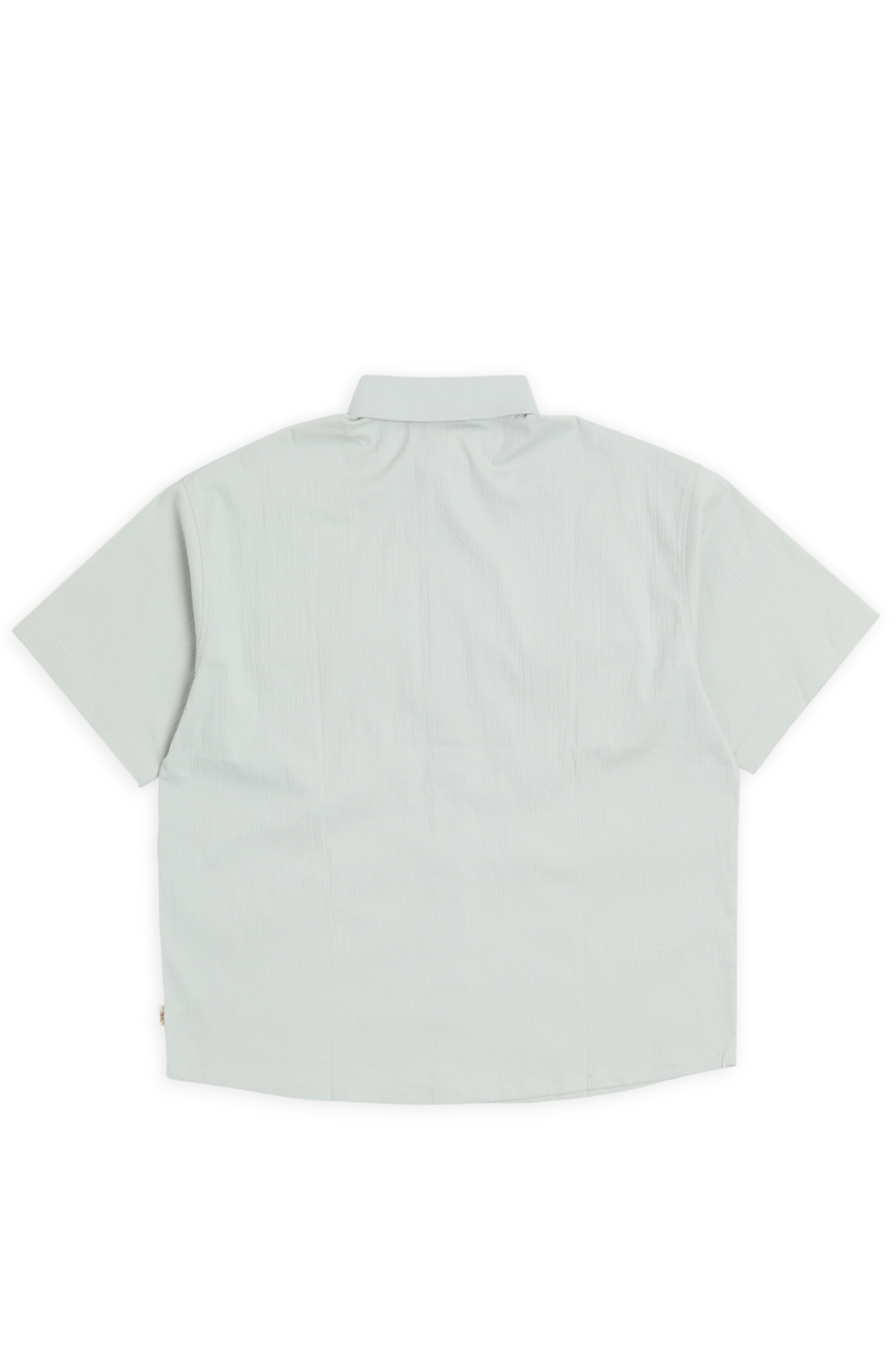 質感織紋 輕量貼袋短袖襯衫