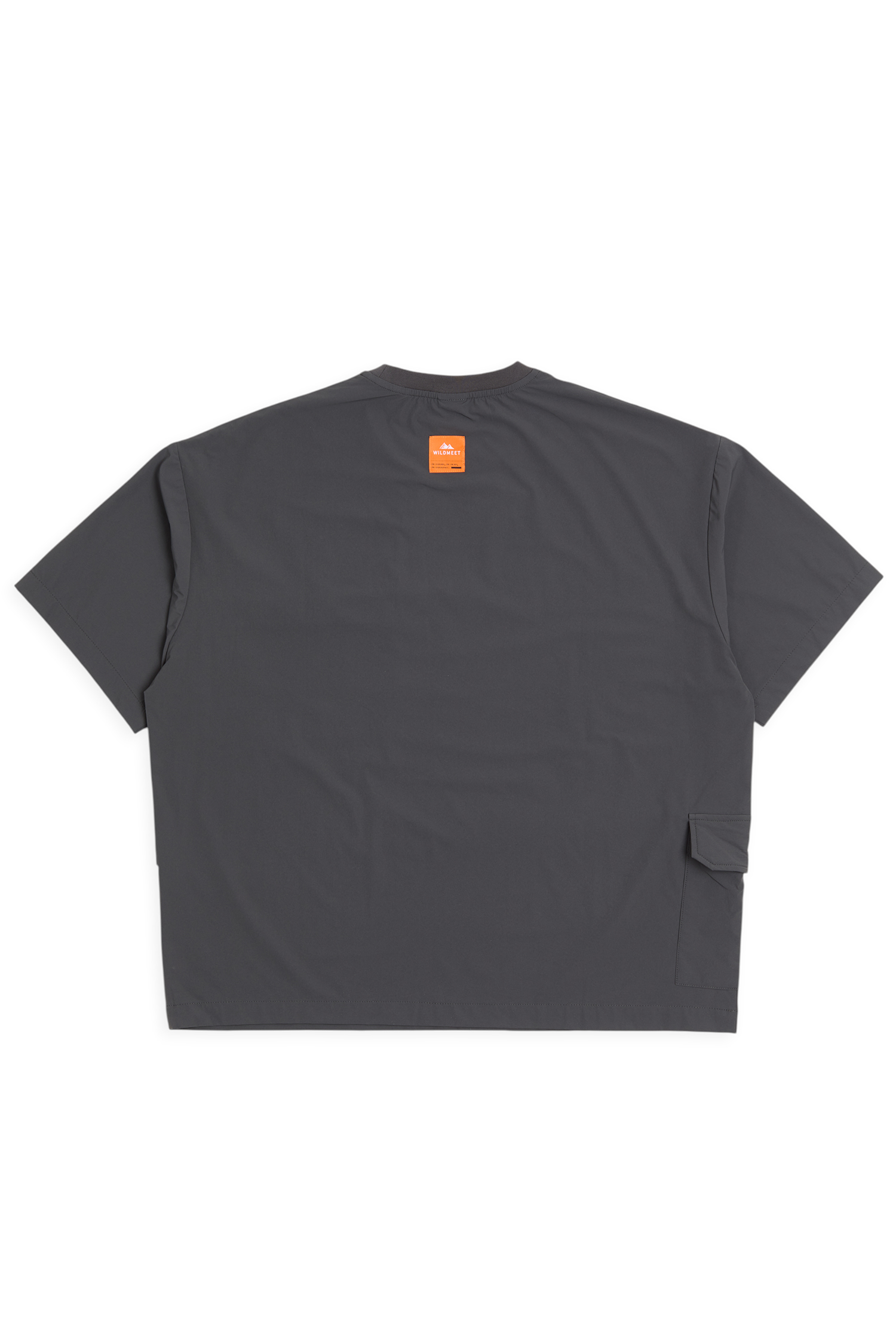 透氣活片貼袋短袖上衣