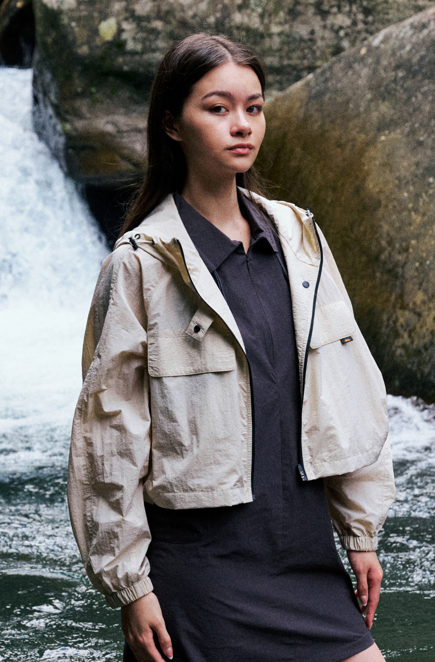 防曬機能 輕薄連帽長袖外套(女)