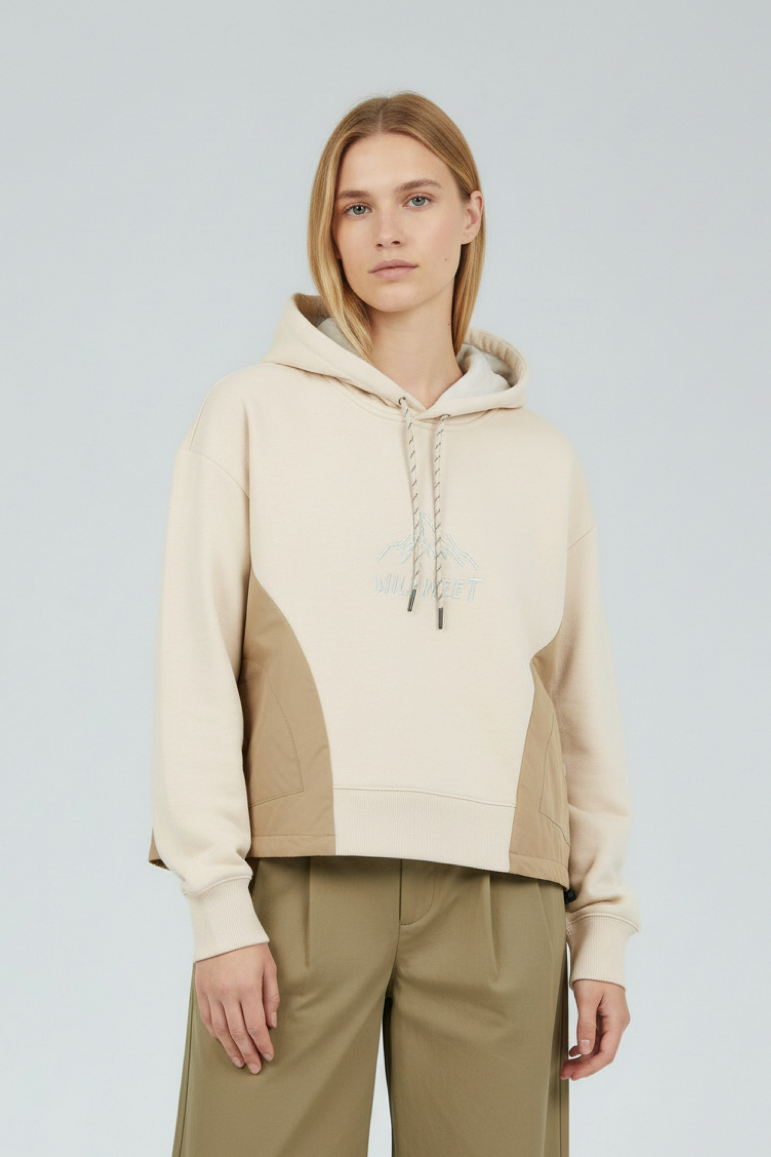 山系刺繡 拼接刷毛長袖上衣(女)