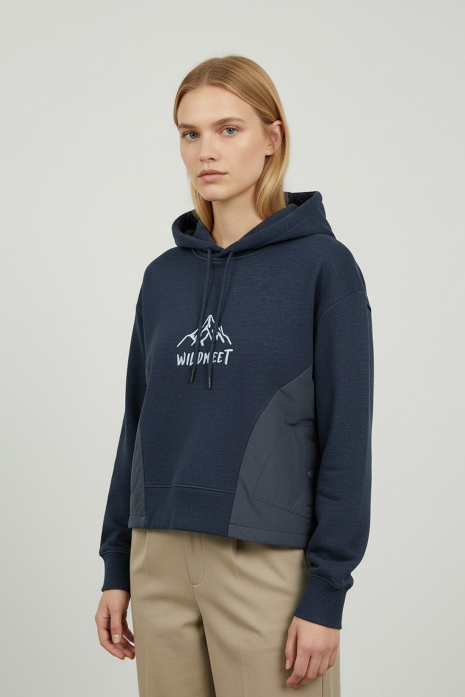 山系刺繡 拼接刷毛長袖上衣(女)