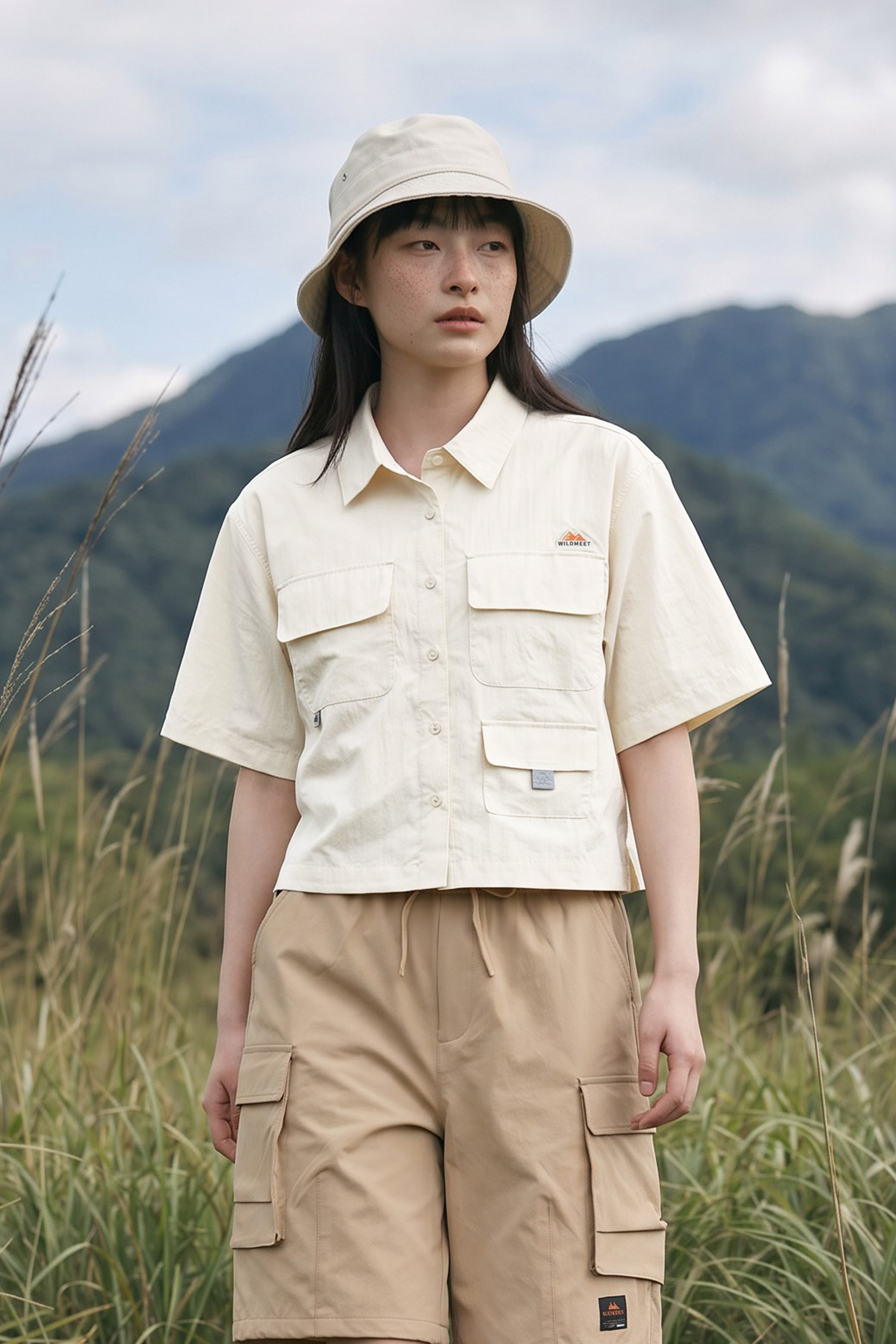 短版 接觸瞬涼 多口袋襯衫(女)