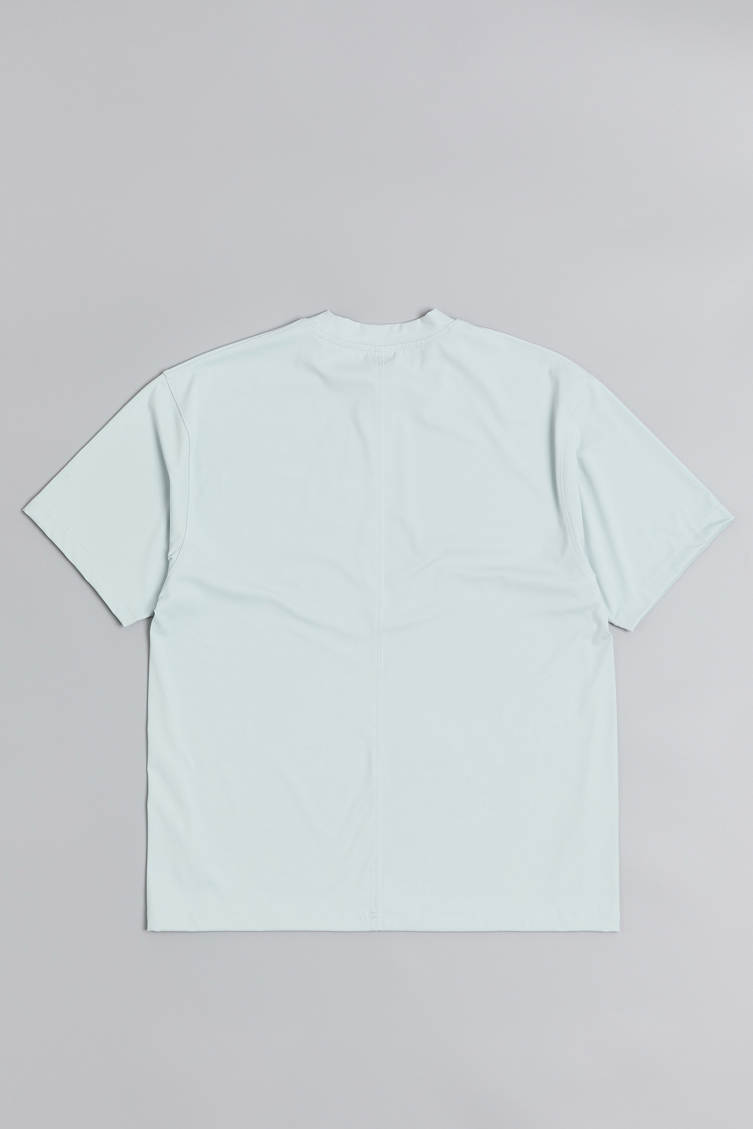 EVENLESS 透氣速乾 機能剪接上衣