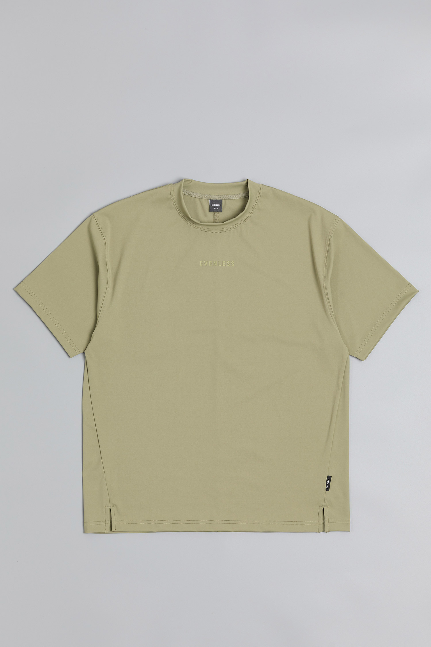 EVENLESS 透氣速乾 機能剪接上衣