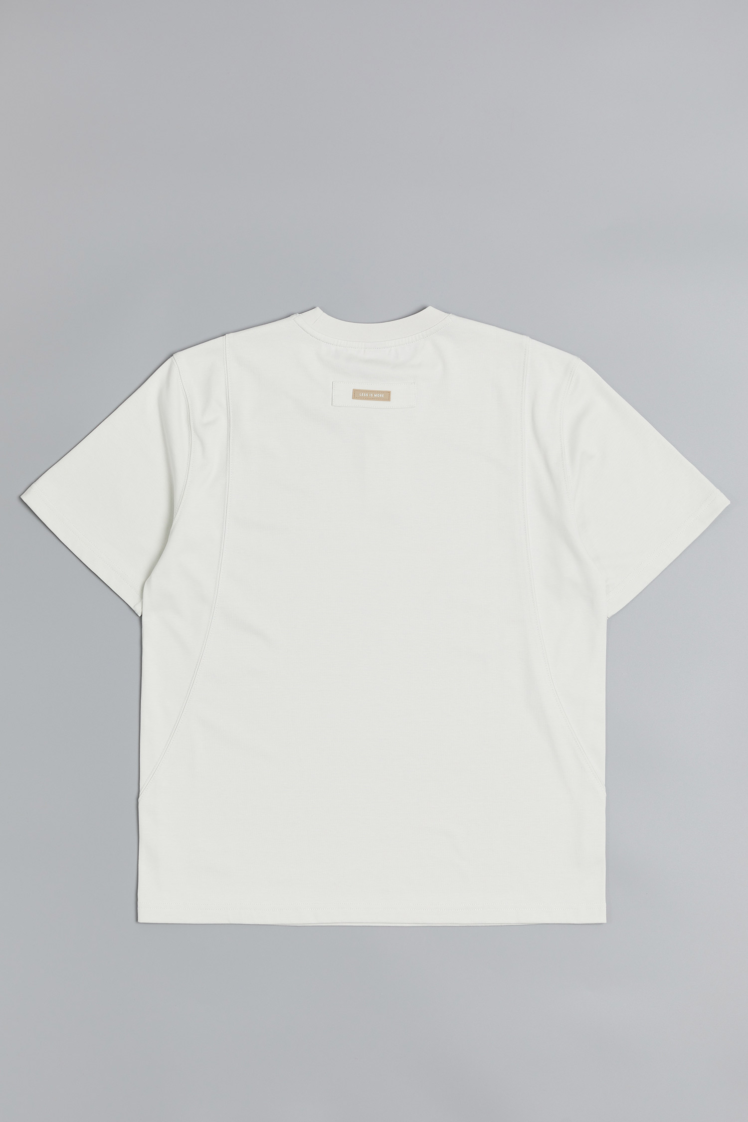 EVENLESS 吸排速乾 修身短袖上衣