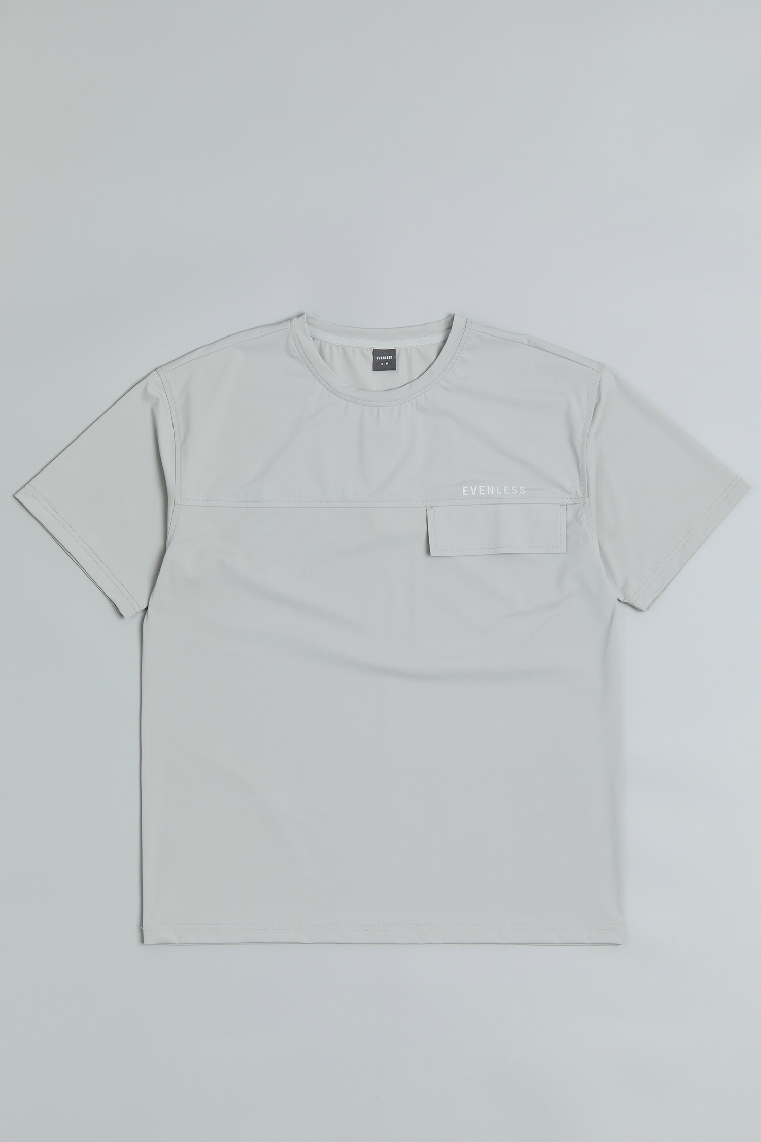 造型口袋 高彈短袖上衣