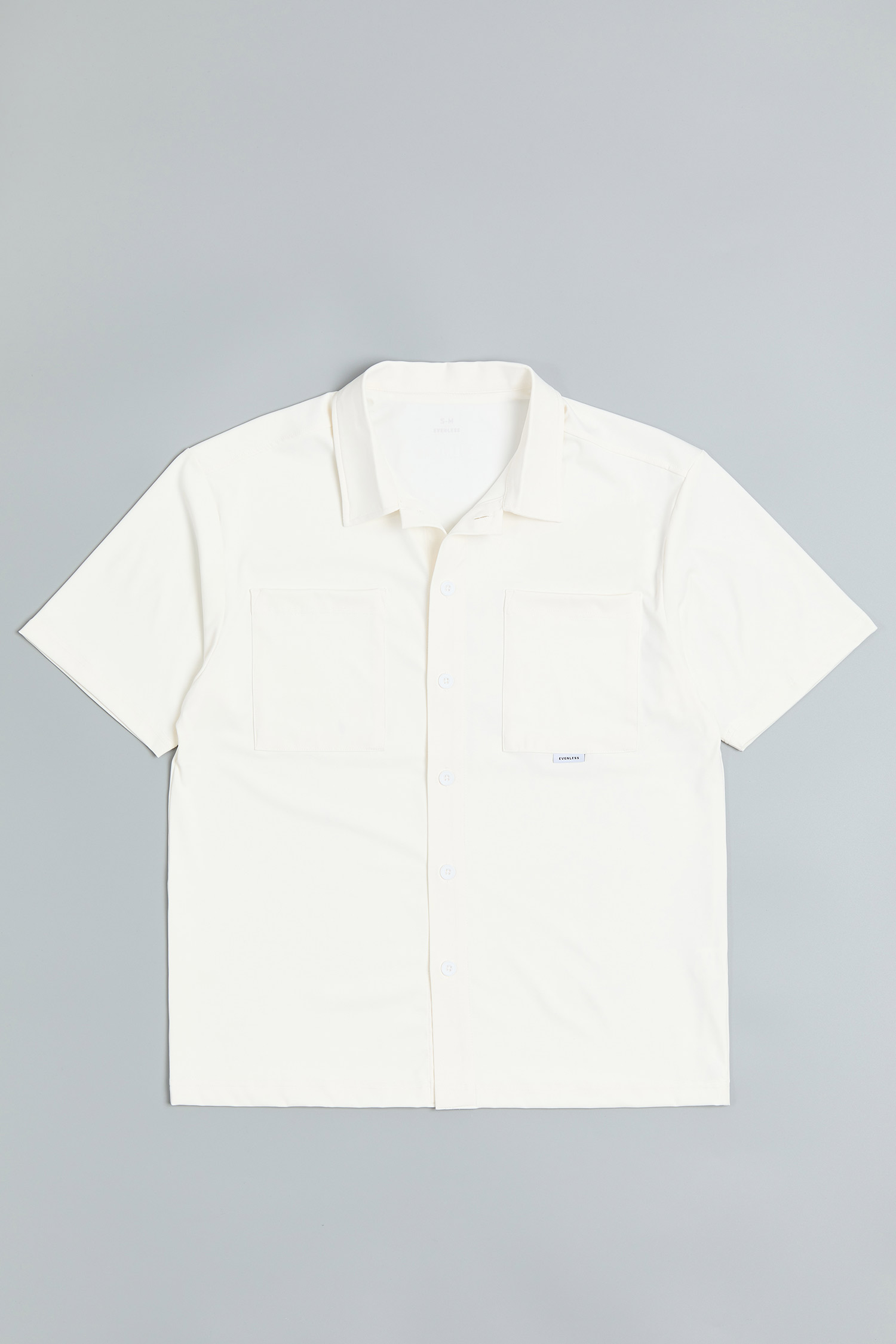 EVENLESS 高彈速乾 貼袋短袖襯衫