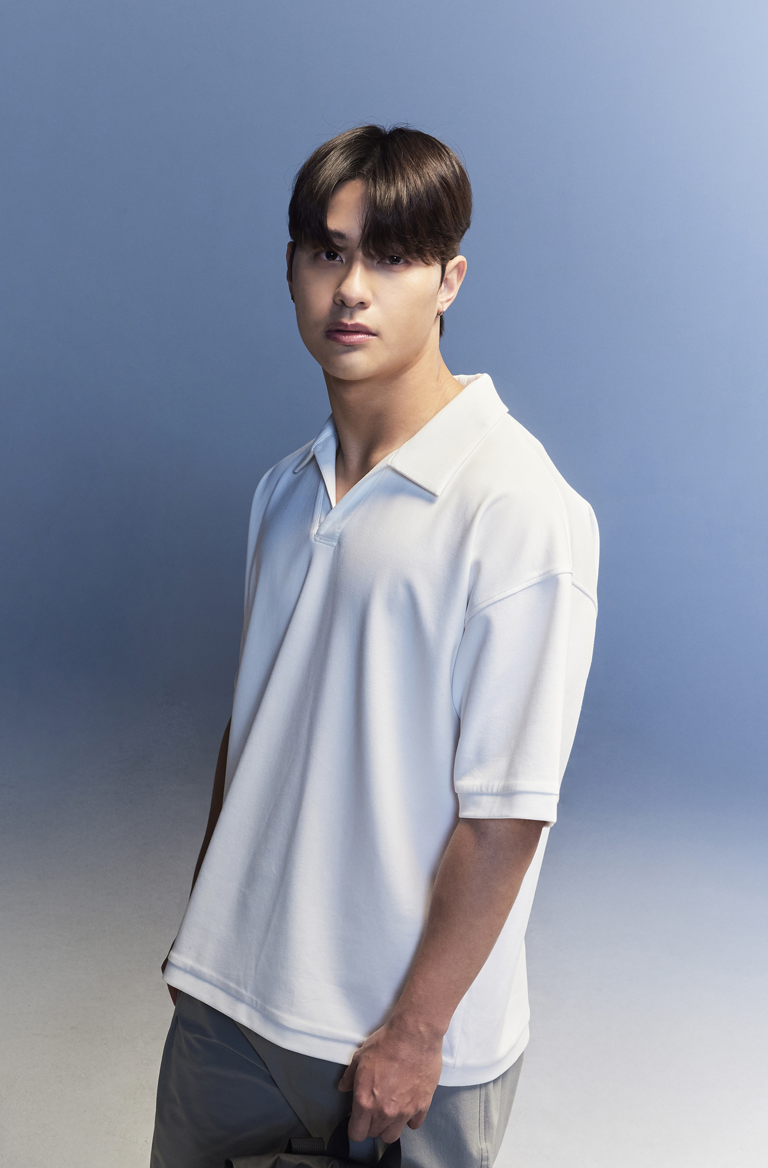 EVENLESS 空氣層 半開襟翻領短袖上衣