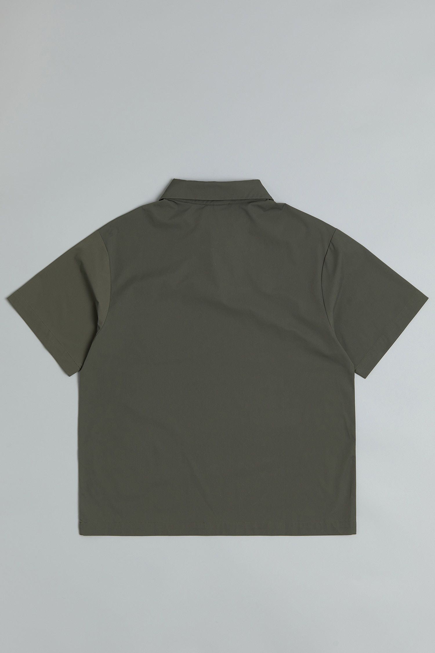 EVENLESS 層次印花 彈力短袖襯衫