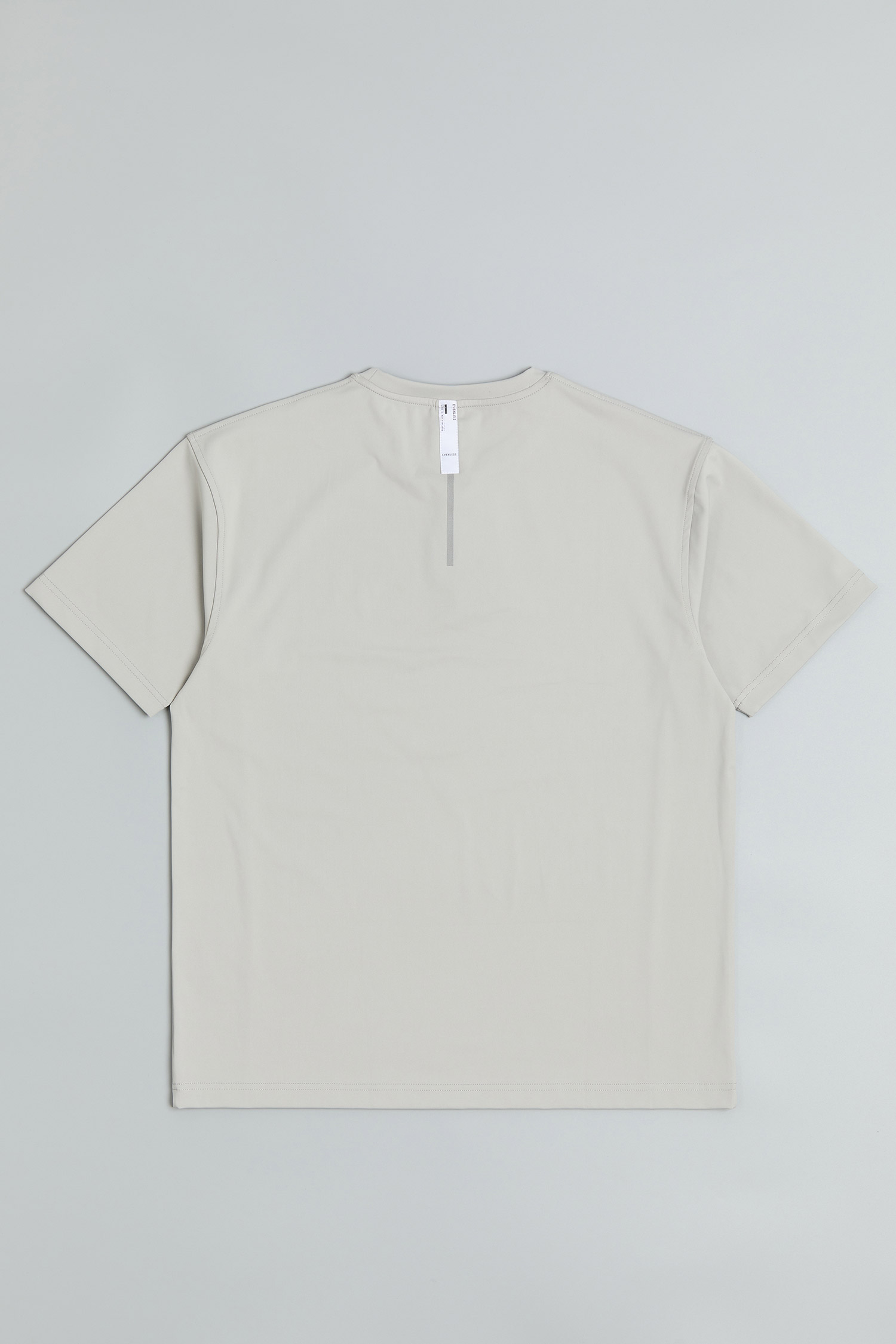 極簡平褶 高彈短袖上衣