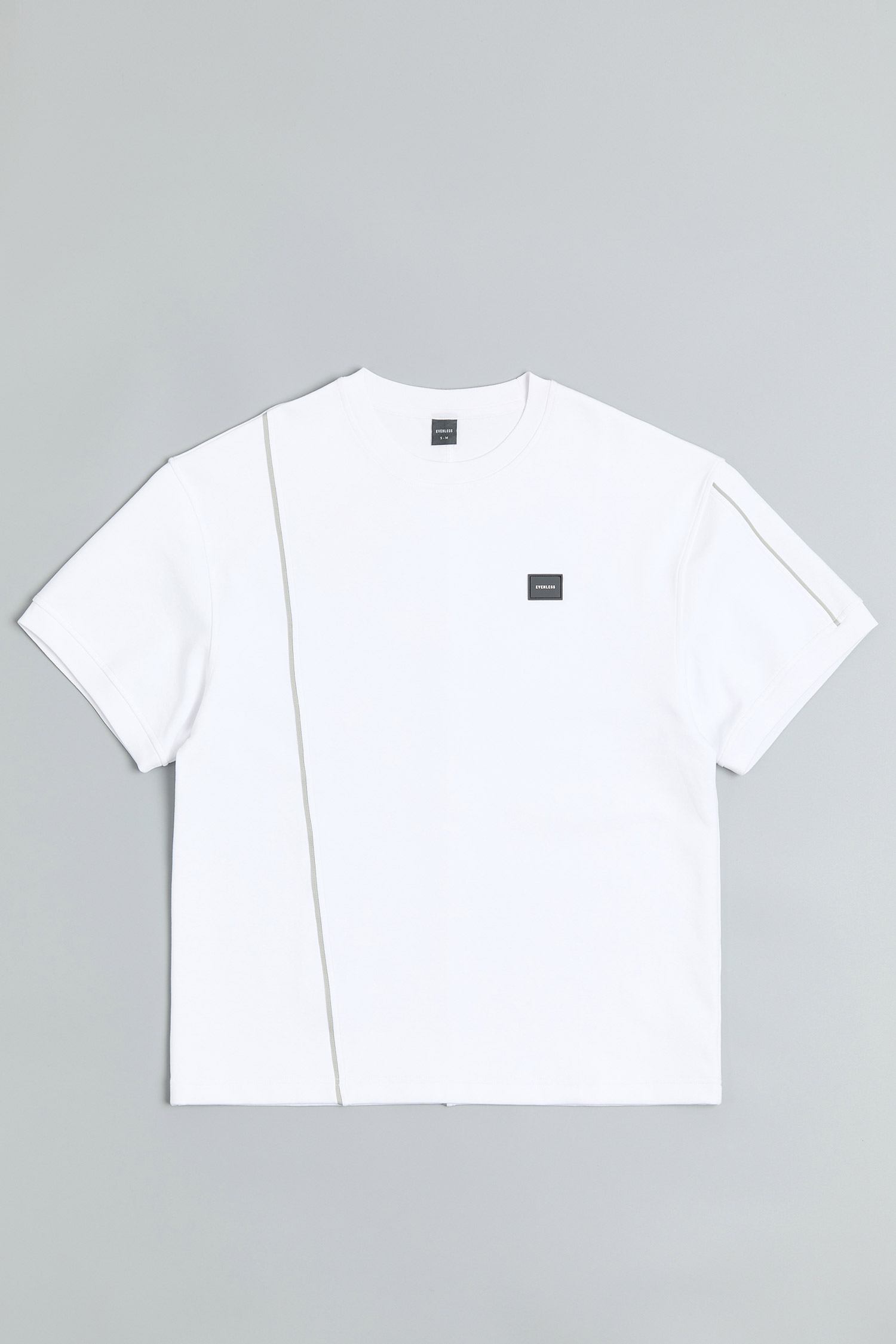 線性 空氣層短袖上衣