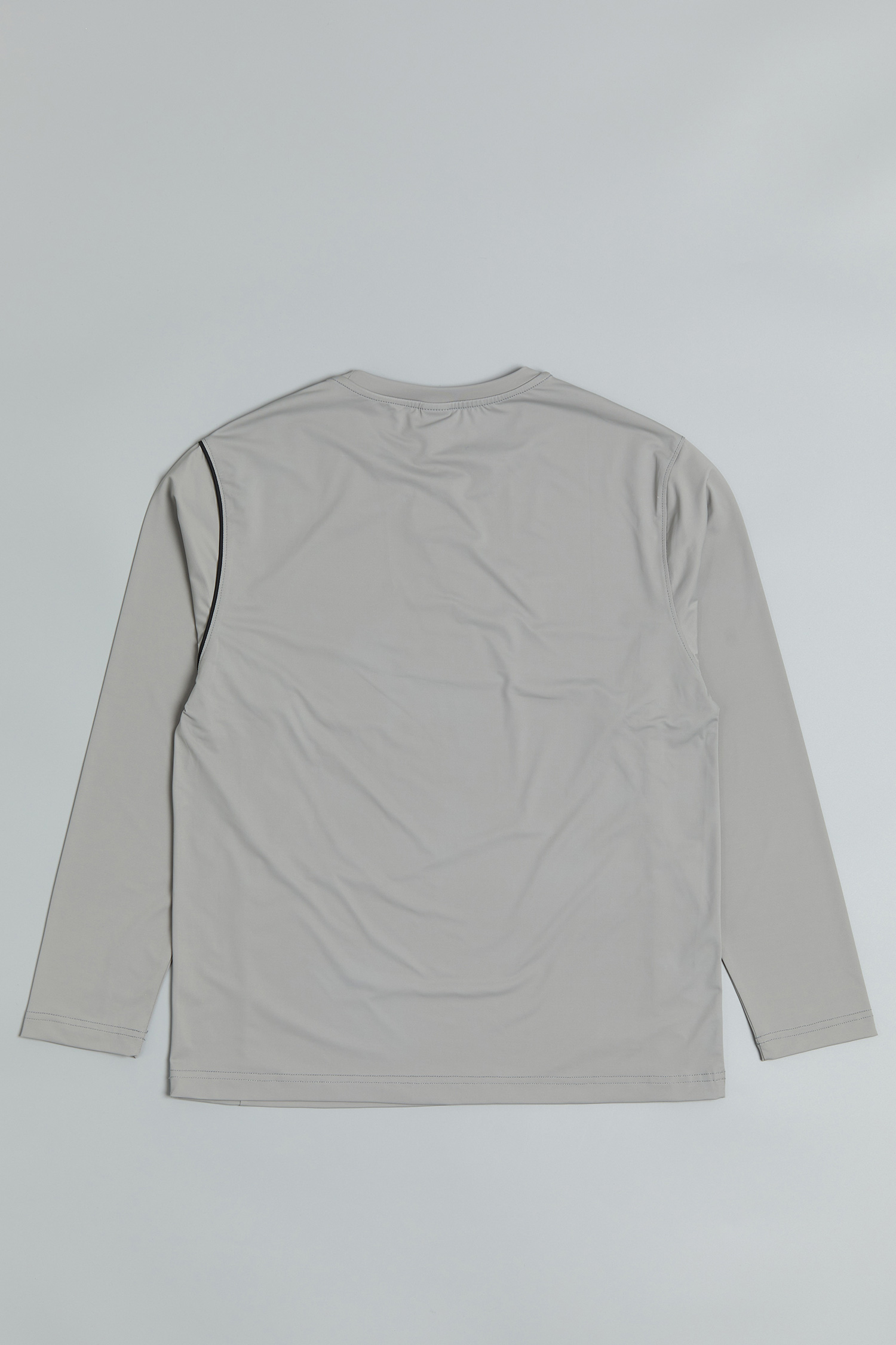 嵌線造型 長袖上衣