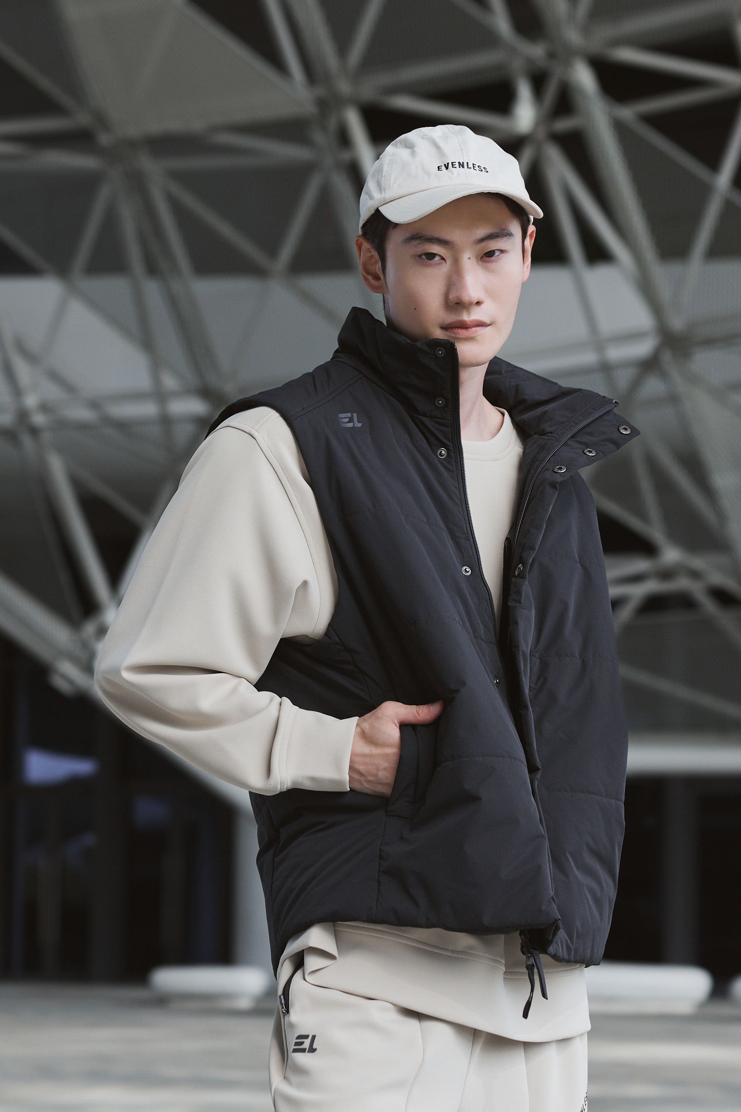 高領大格鋪棉背心