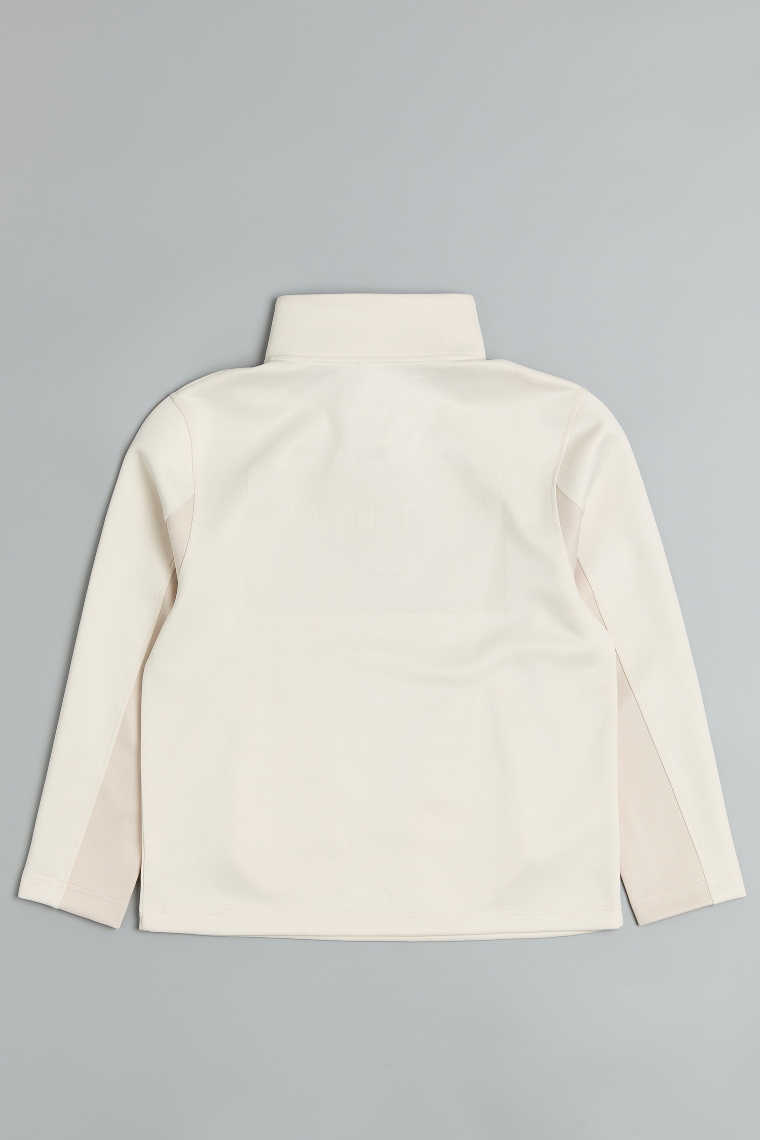 抗皺空氣層立領長袖上衣