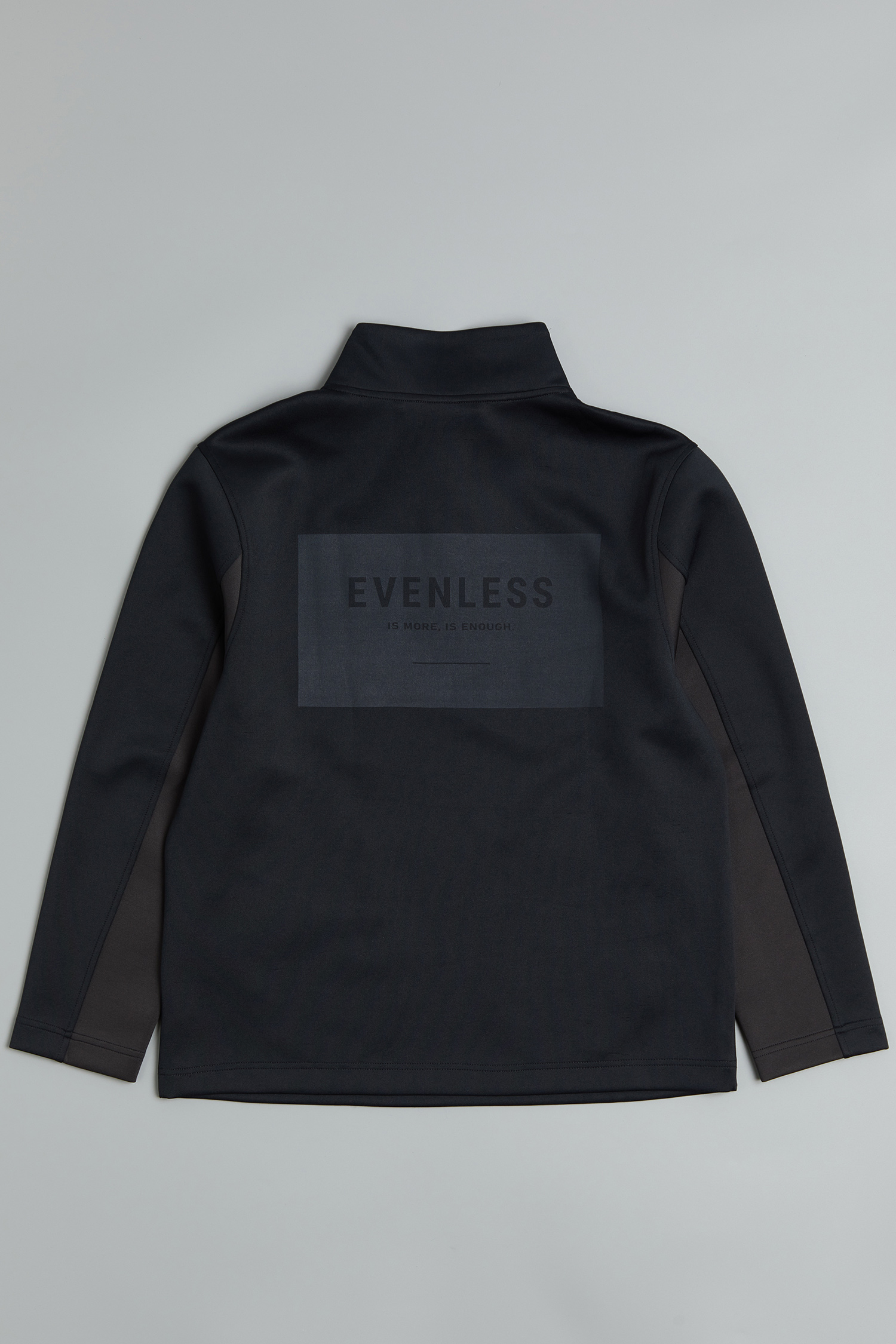 抗皺空氣層立領長袖上衣