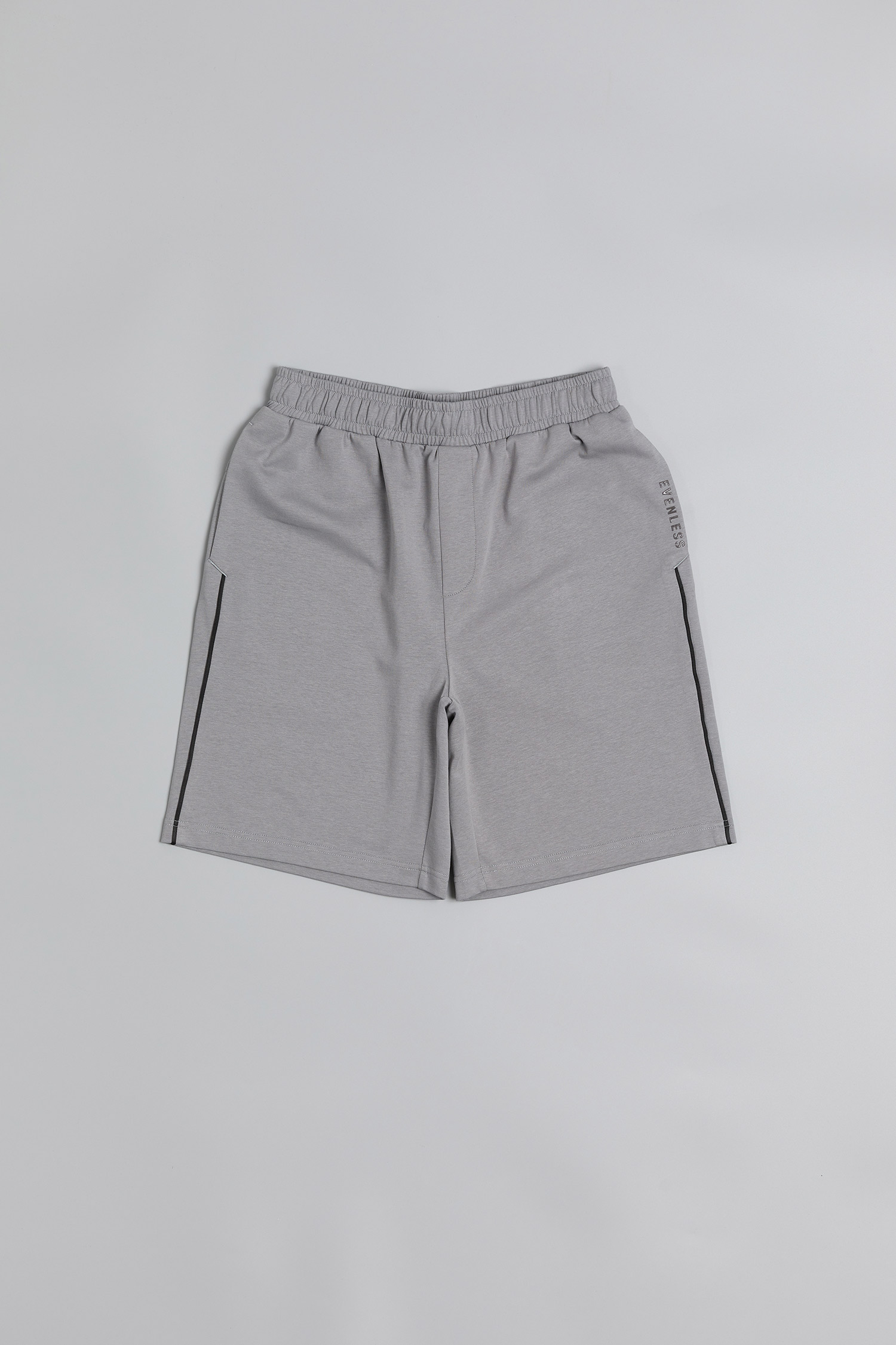 EVENLESS 空氣層 撞色切線造型短褲