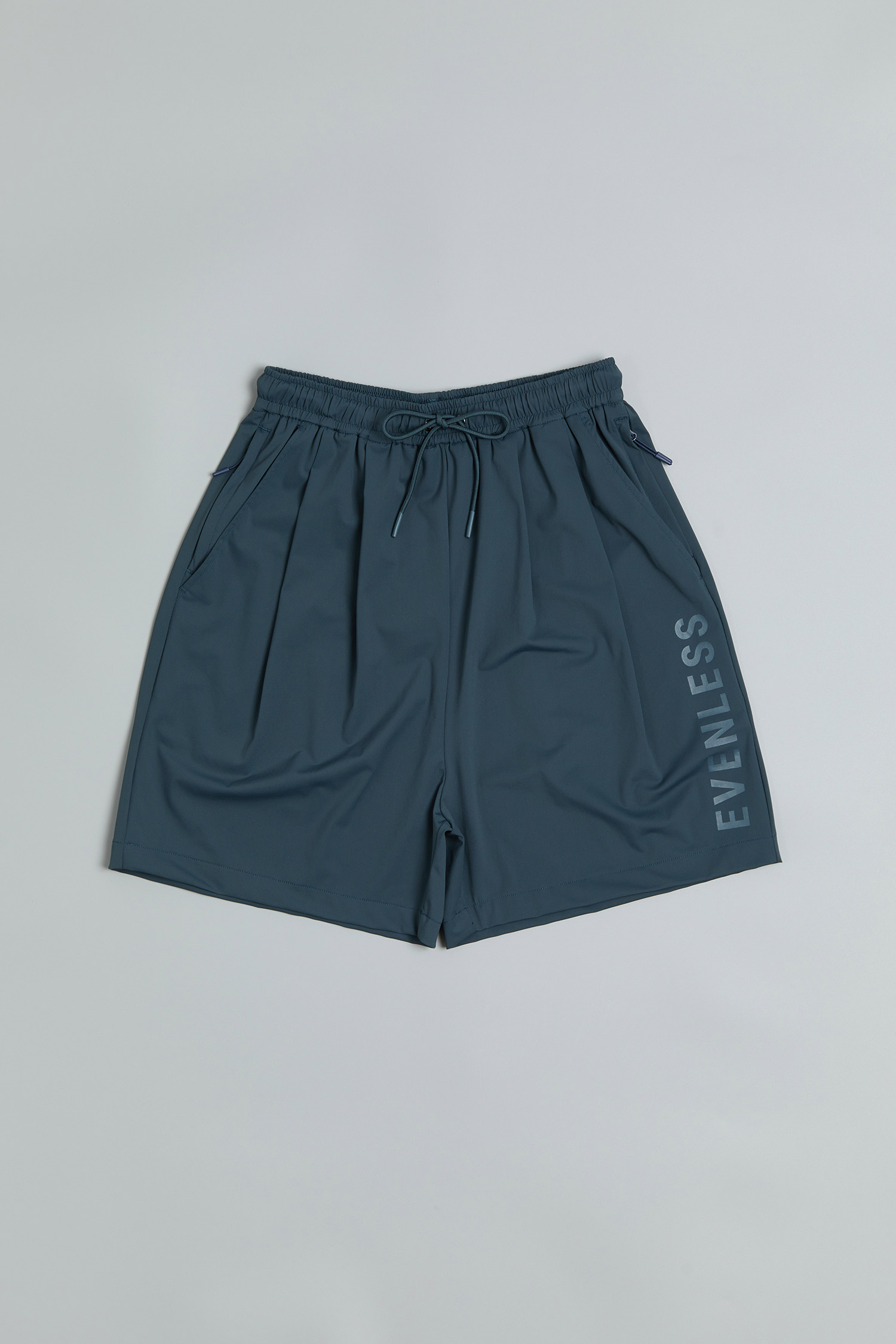 繭型抓褶 速乾寬鬆短褲