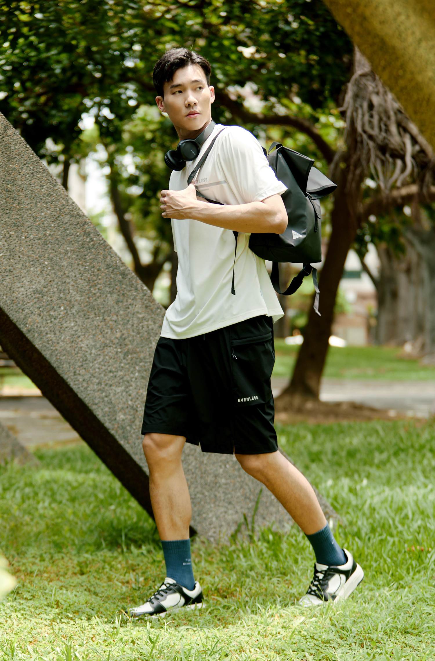 幾何口袋 吸排五分短褲