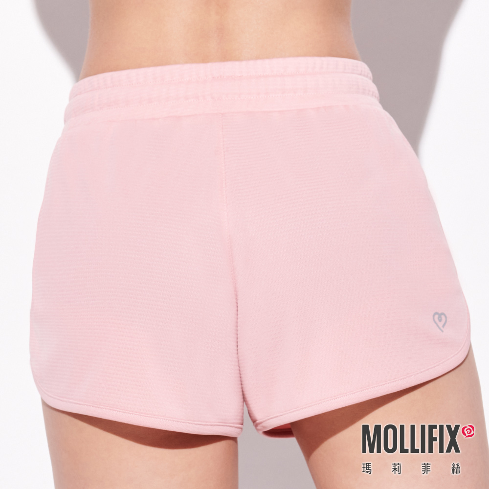 MOLLIFIX 環保輕盈透氣運動短褲