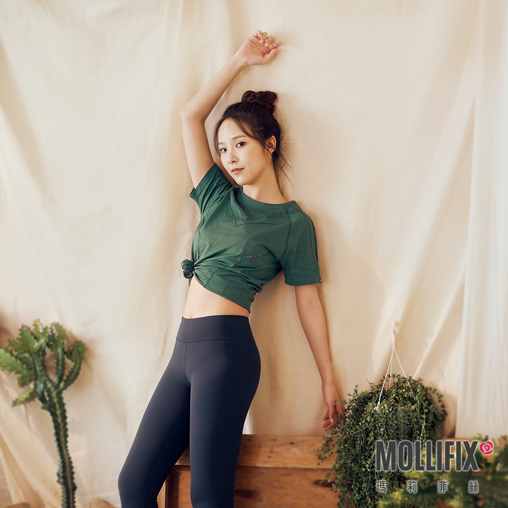 MOLLIFIX 無縫網眼透氣短袖訓練衣