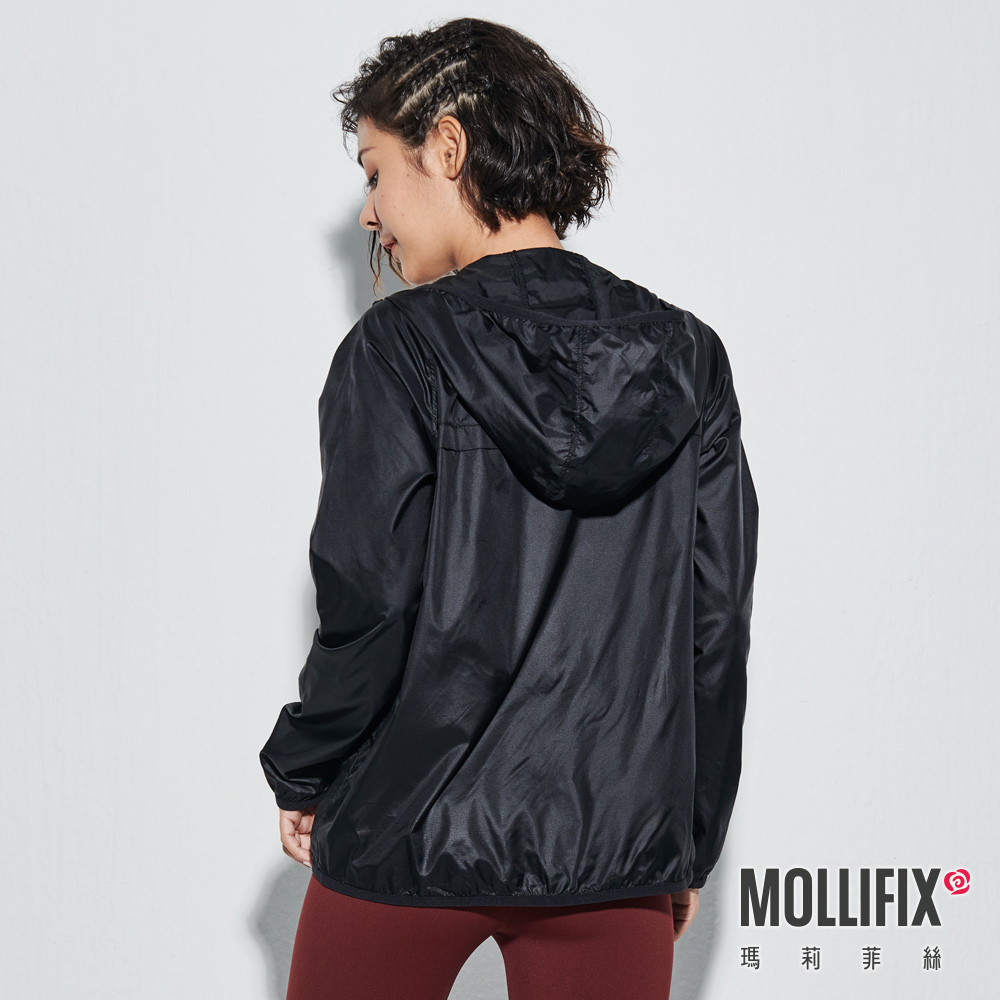 MOLLIFIX 輕量可收納連帽風衣外套