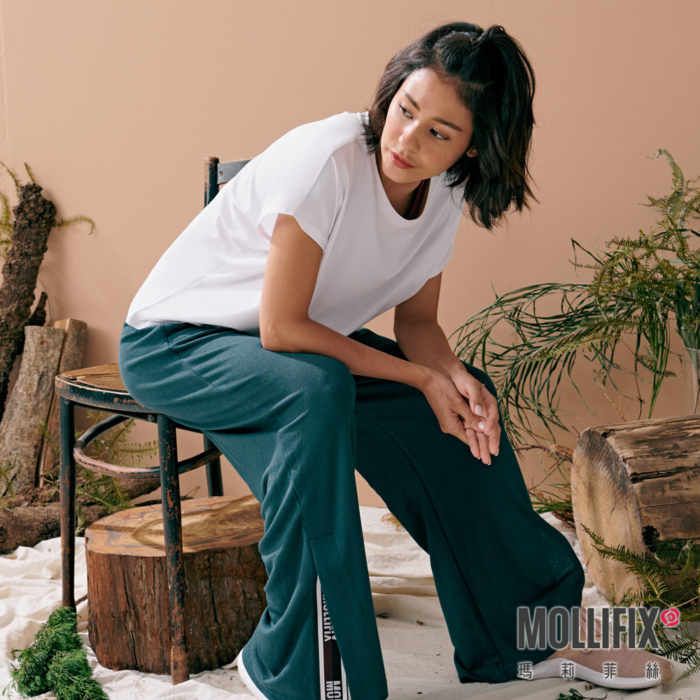 MOLLIFIX 垂墜感圓領短袖上衣