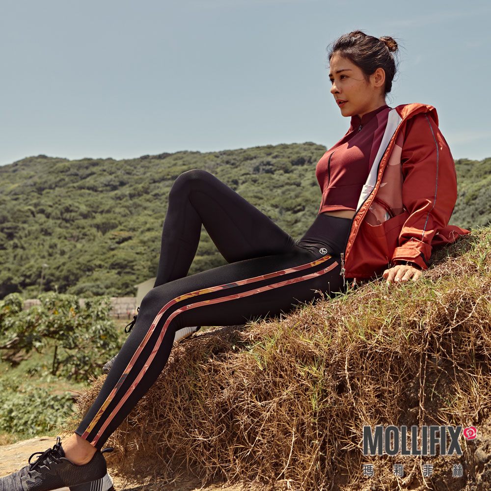 MOLLIFIX 側條撞色拼接訓練褲