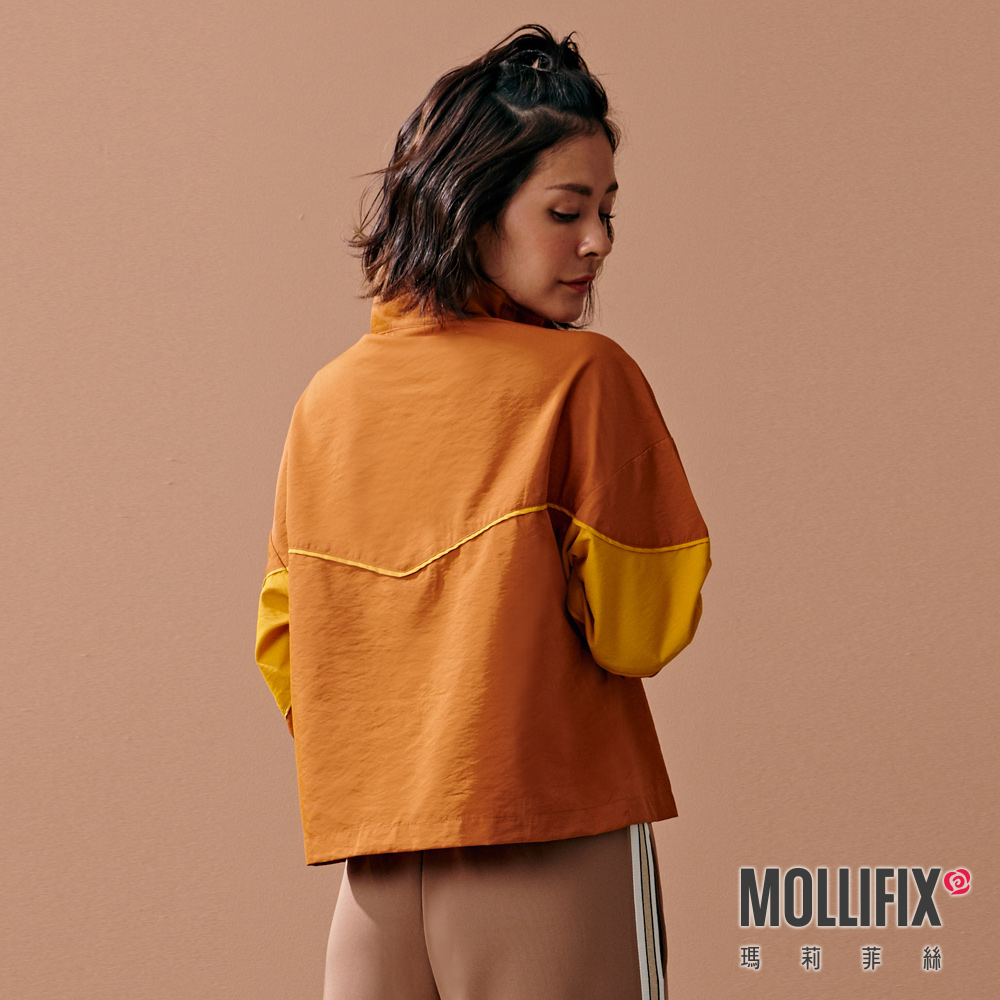 MOLLIFIX 率性撞色立領長袖上衣