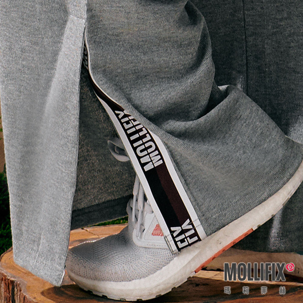 MOLLIFIX 褲頭撞色LOGO針織開岔寬褲