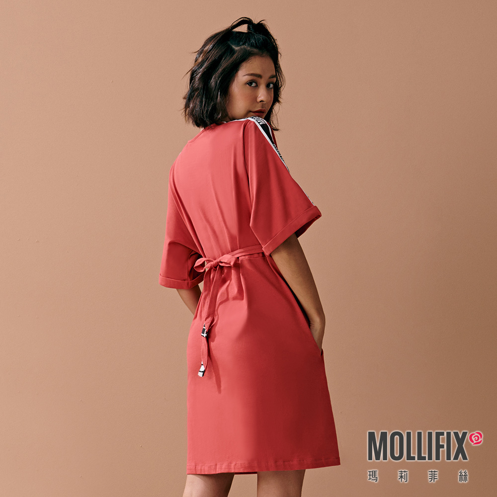 MOLLIFIX LOGO織帶抽繩造型短袖洋裝