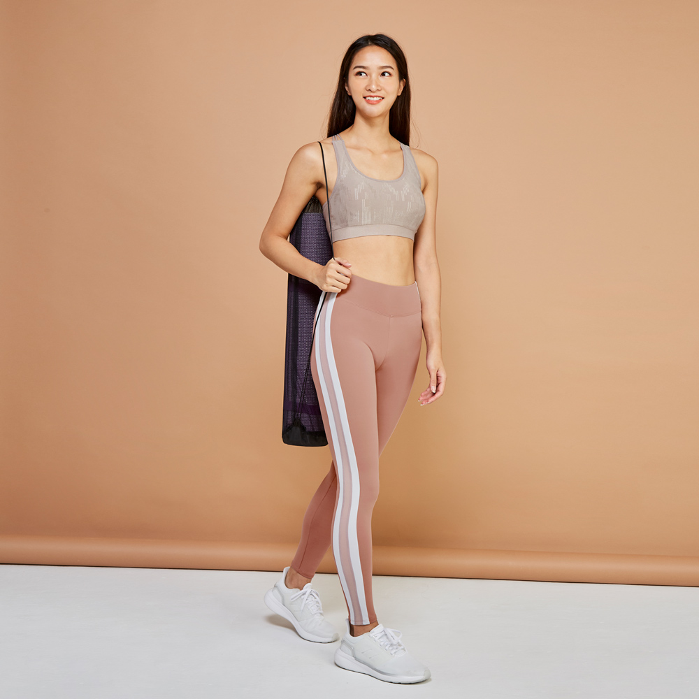 MOLLIFIX A++ 微光三弦美背浮托BRA