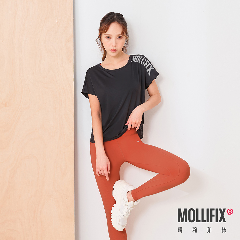 MOLLIFIX 潮流LOGO垂墜圓領短袖上衣