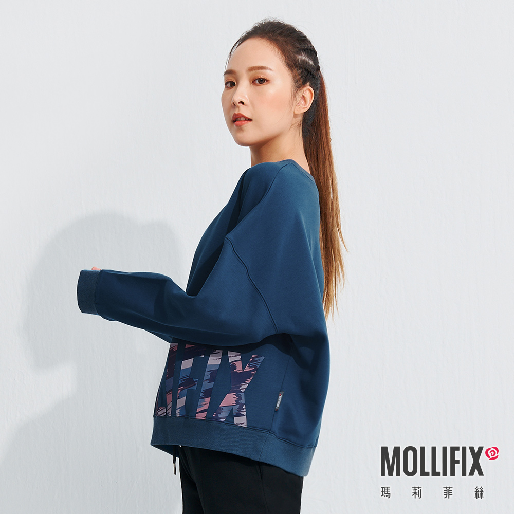 MOLLIFIX 下擺LOGO大學T長袖上衣