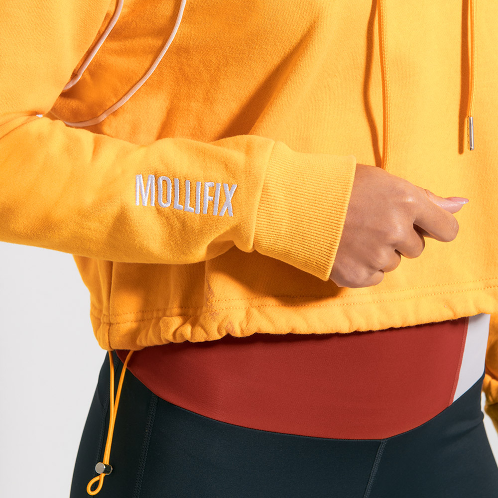 MOLLIFIX TRULY鑲邊連帽抽繩長袖上衣