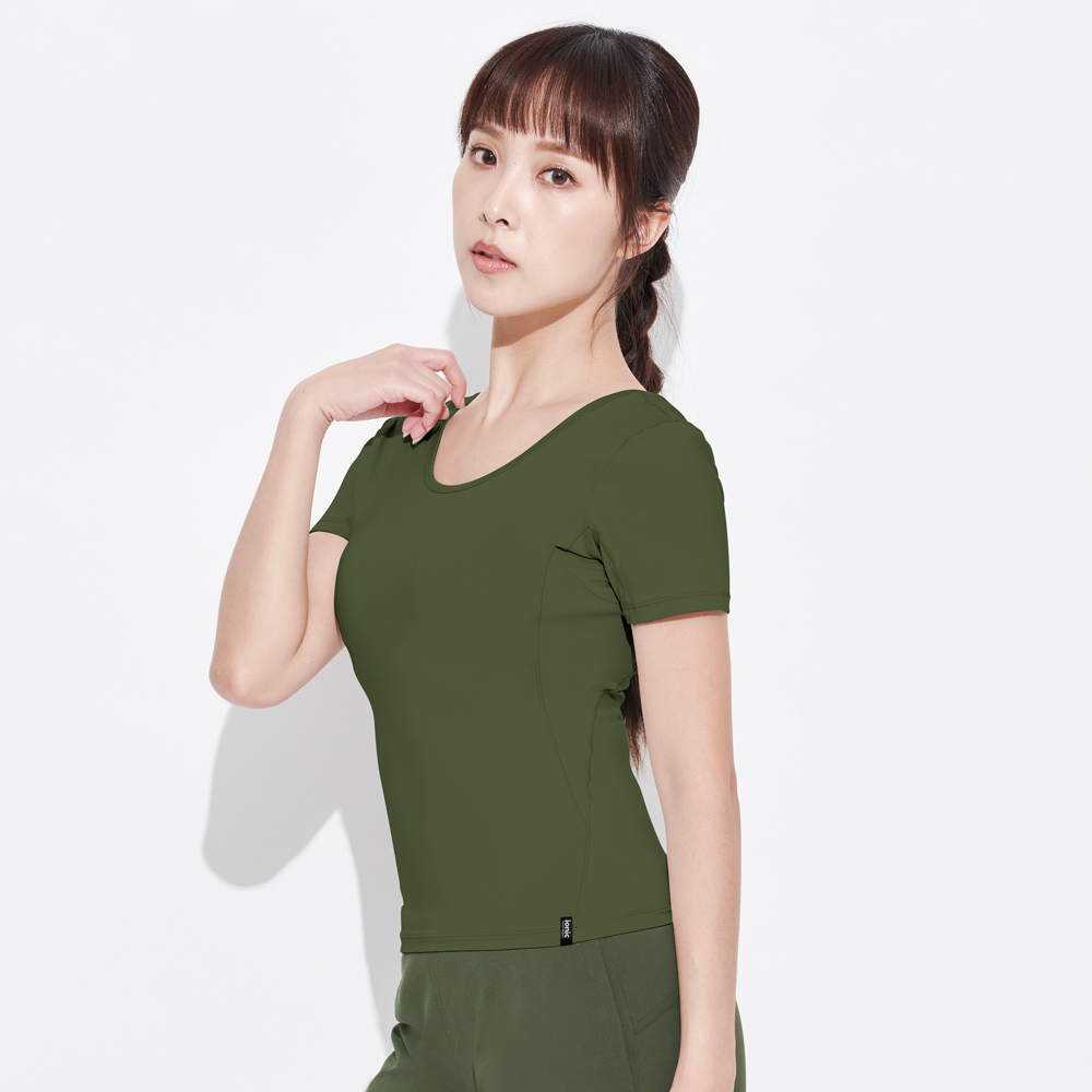 MOLLIFIX 合身U領短袖上衣