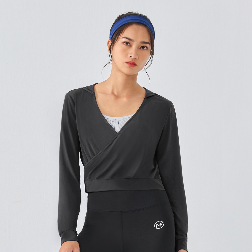 MOLLIFIX 交疊連帽縮口長袖上衣