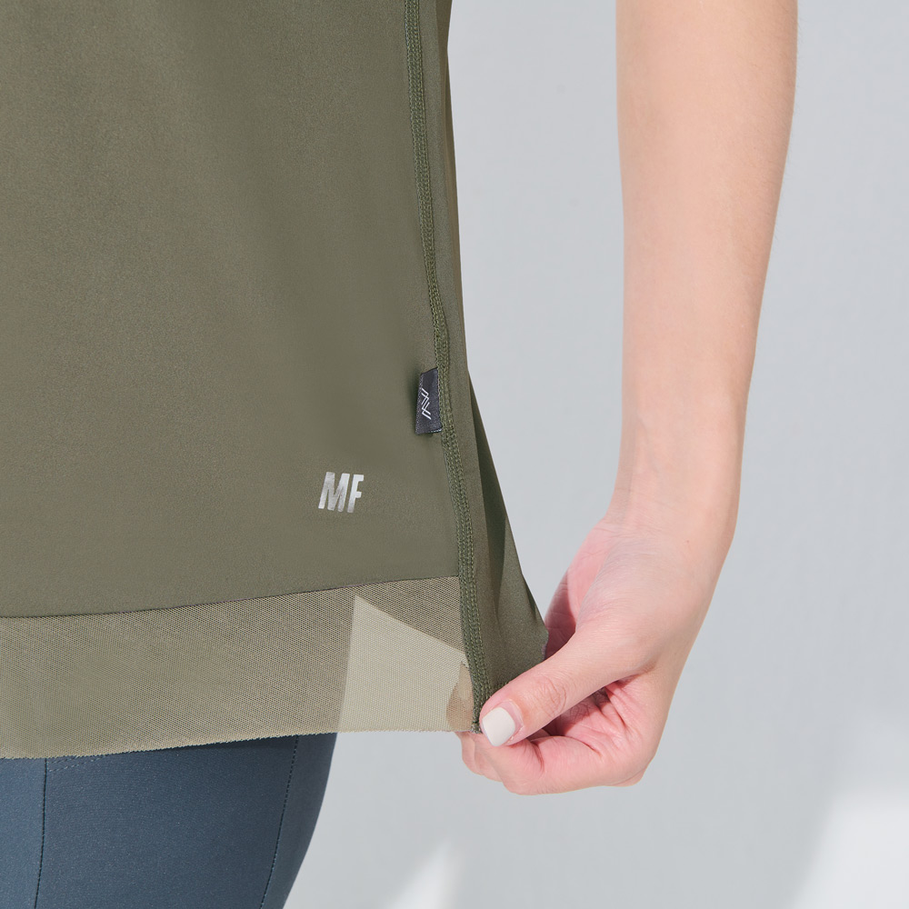 MOLLIFIX TRULY修身後網短袖訓練上衣