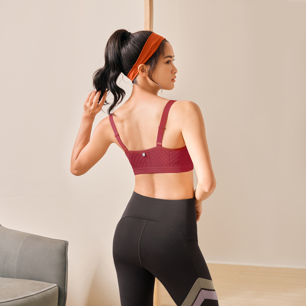 MOLLIFIX A++活力自在簡約可調肩帶舒適BRA