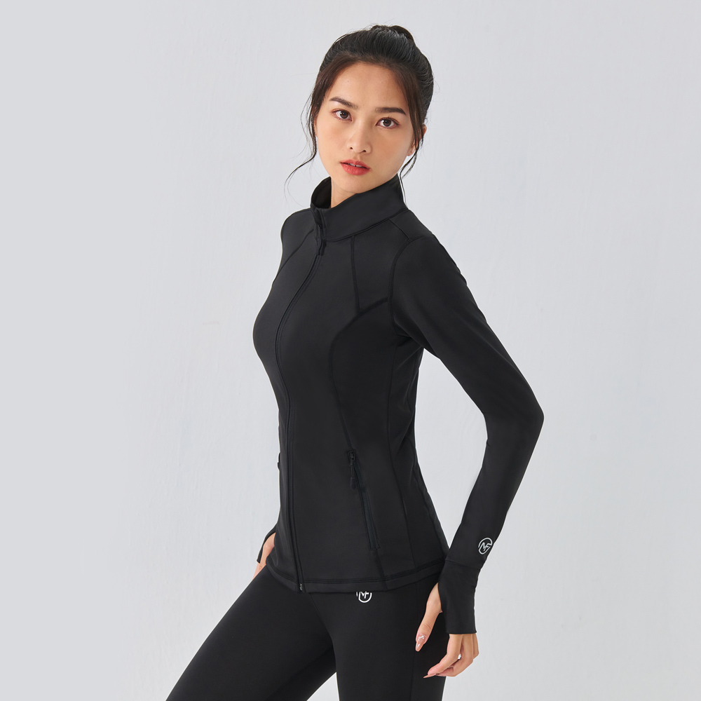 MOLLIFIX 鍺離子中層訓練外套