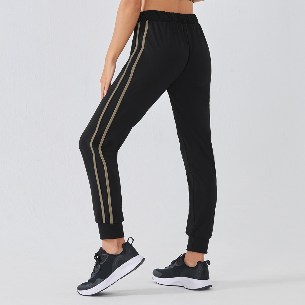 MOLLIFIX 跳色包邊束口長褲